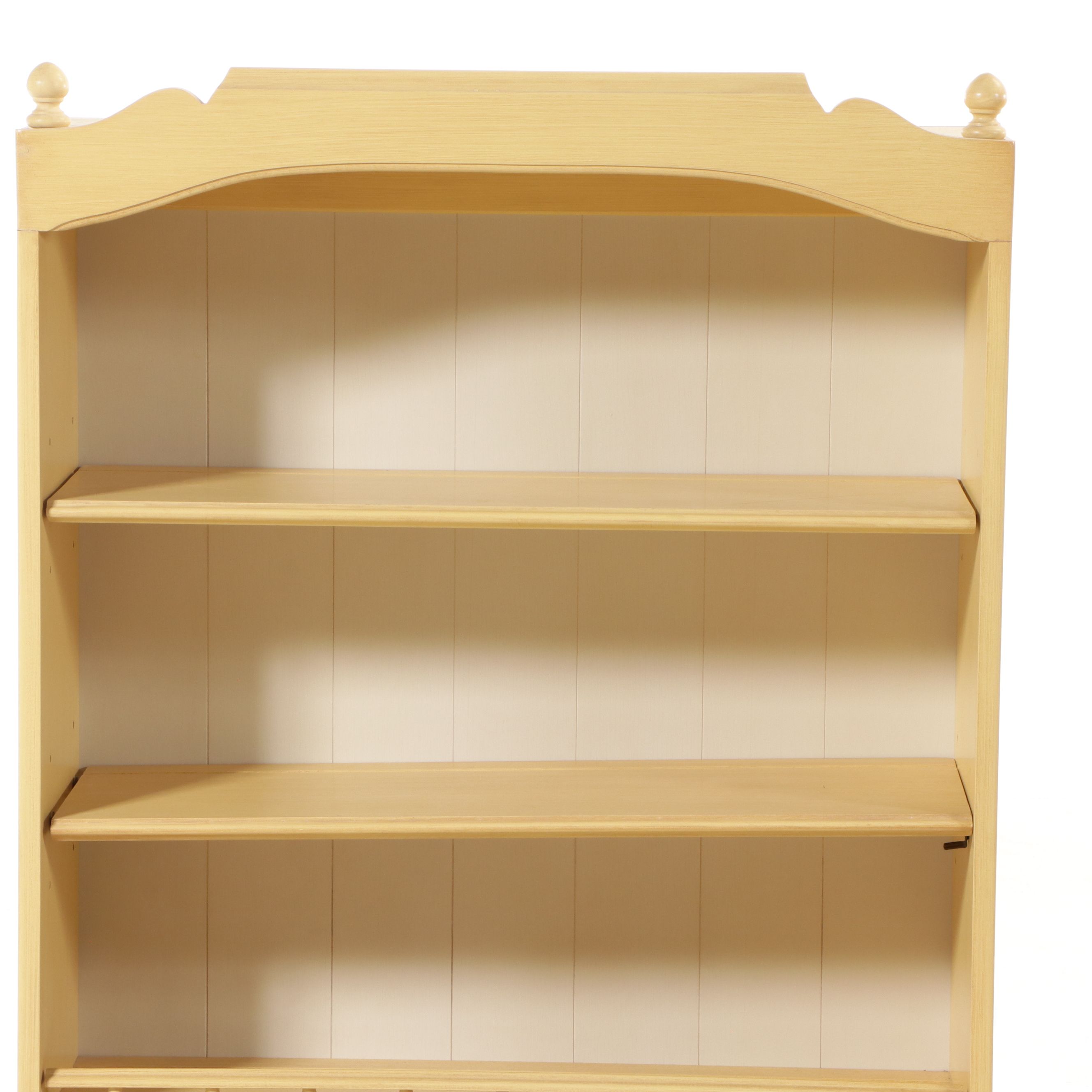 Ethan Allen Colonial Style Yellow Painted Wood Bedroom Suite, Mid–Late 20th C.
