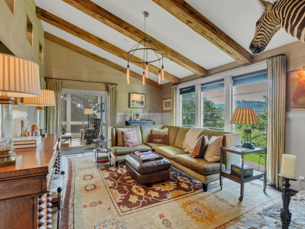 Mountain Retreat, Nashville, Tennessee