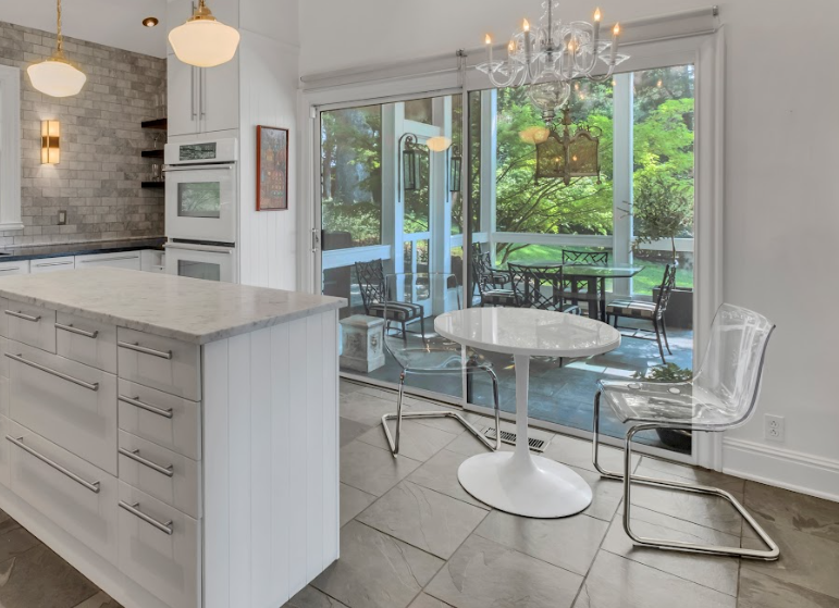 Mid Century Modern Style Painted Aluminum Pedestal Table after Saarinen