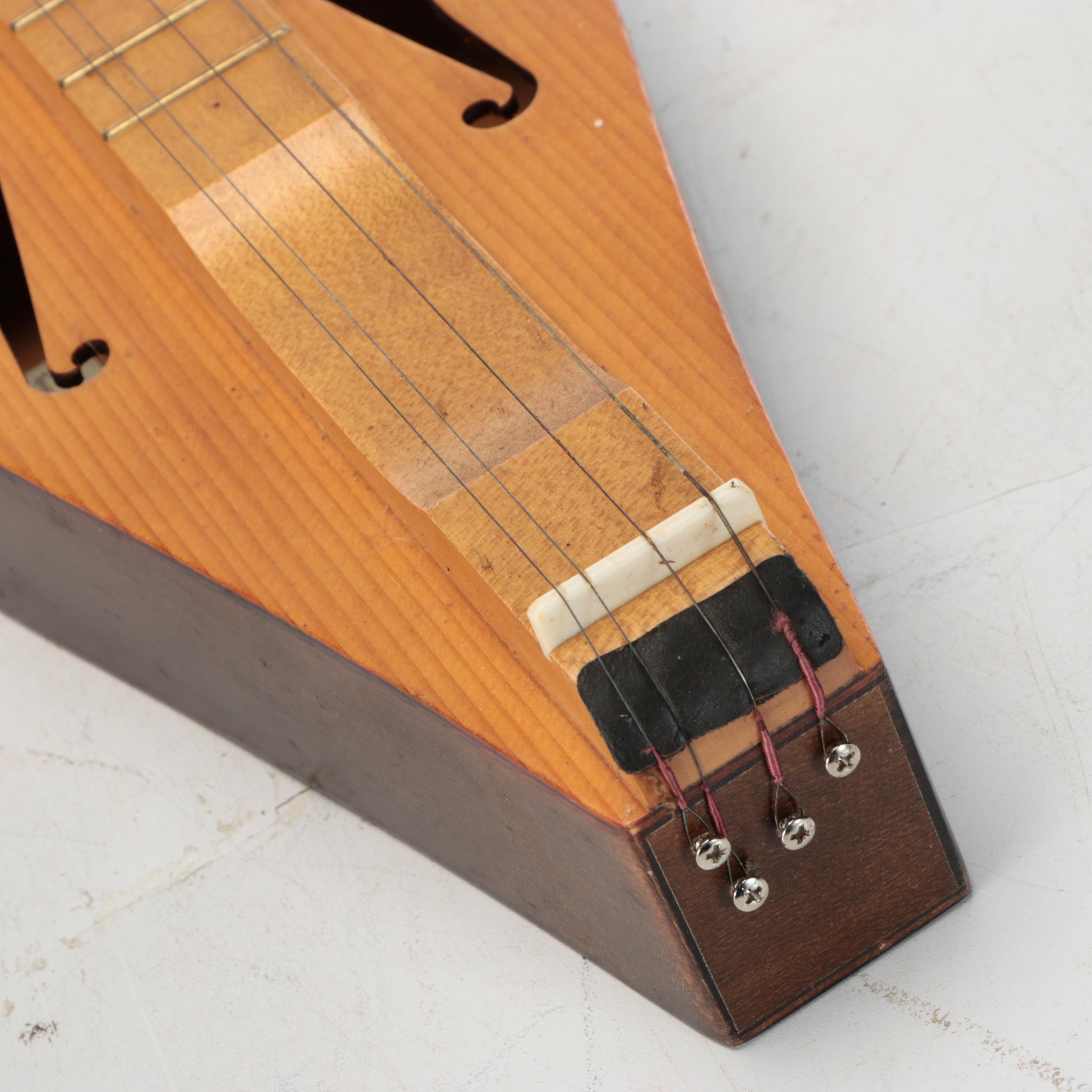 Applecreek Mountain and Walnut Valley Dulcimer Co. Wooden Dulcimers