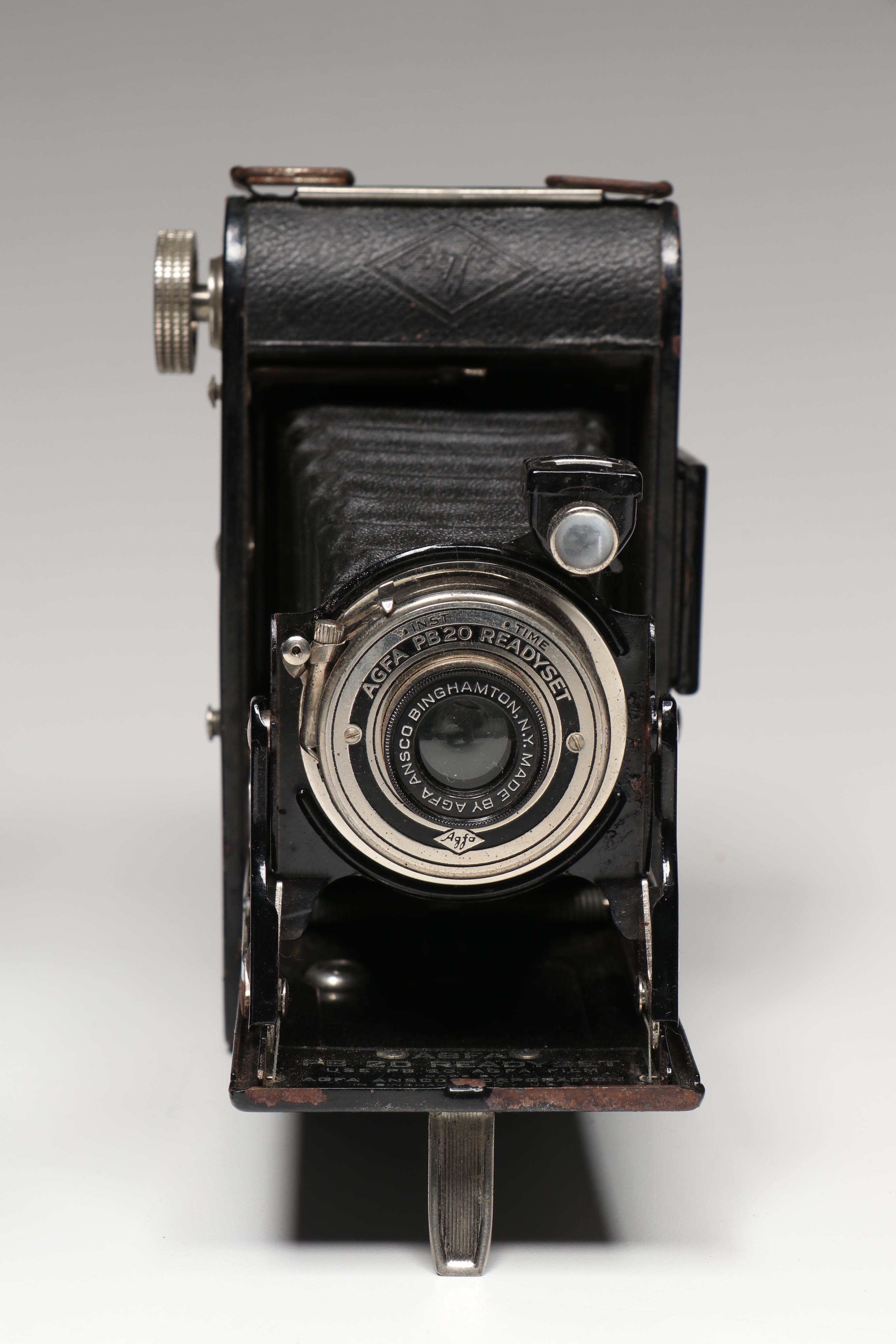 Kodak Pocket, Canon AE-1, Minolta X-570, and More SLR, Box, and Movie Cameras