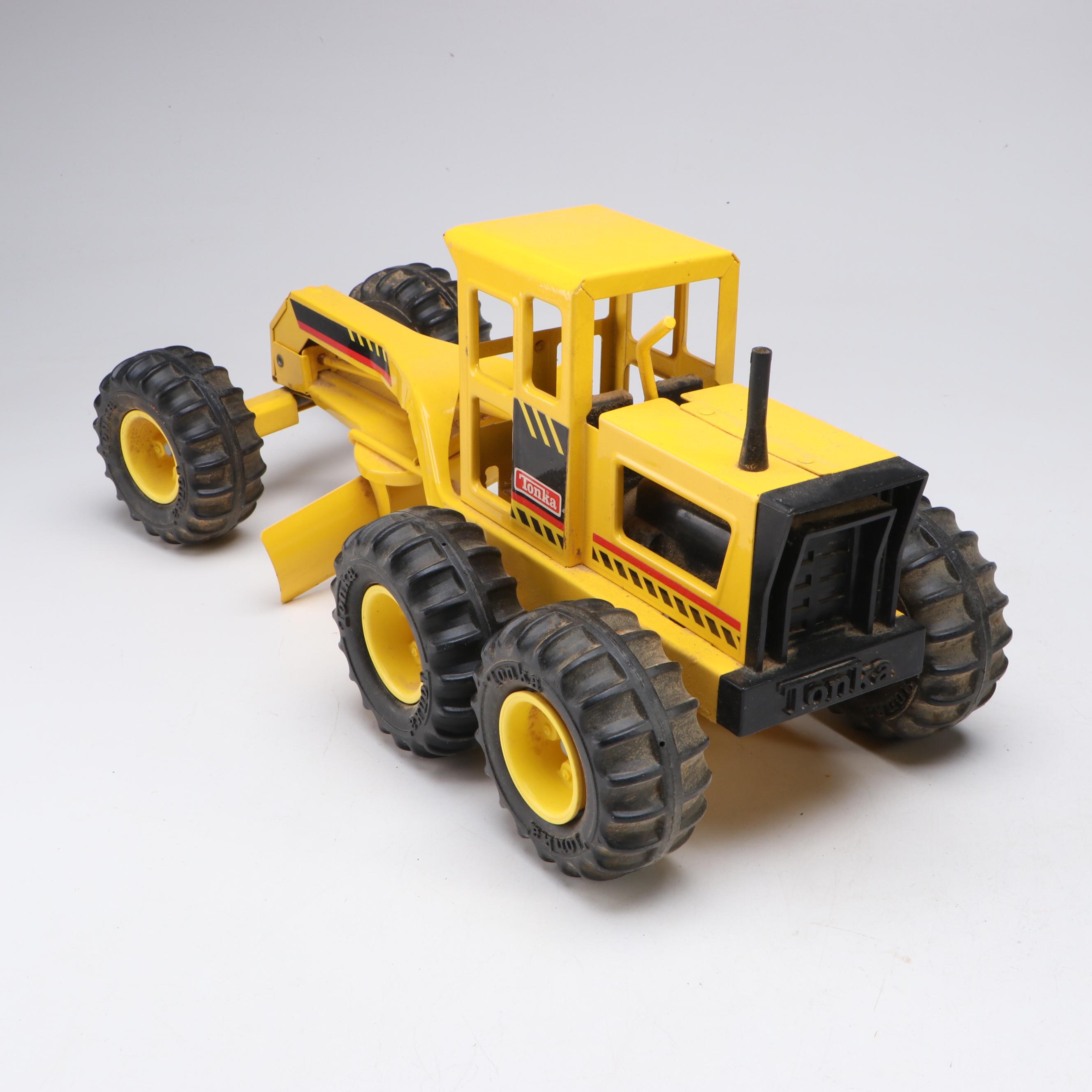 Tonka "Mighty" Dump Truck with Pressed Steel Road Grader
