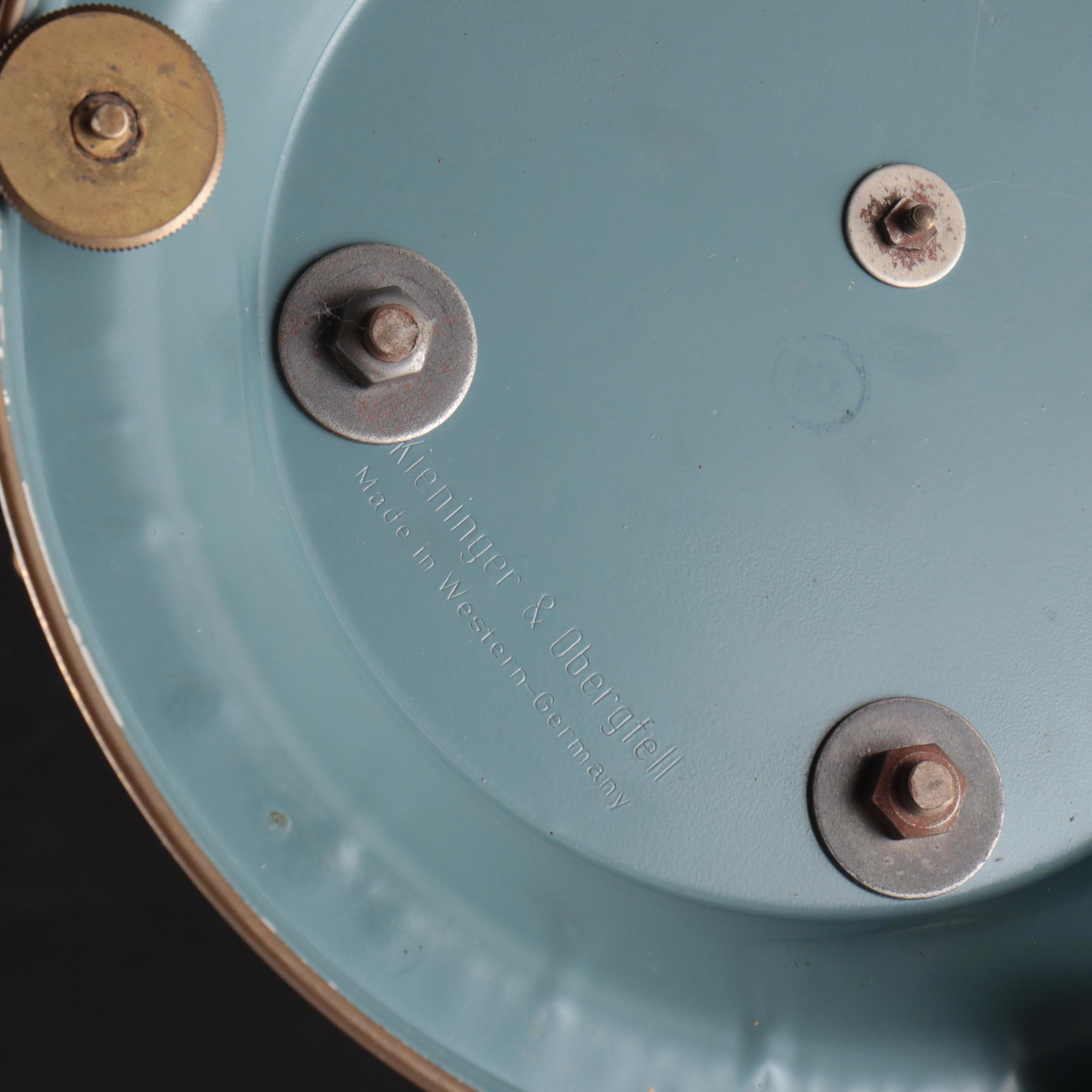 Kundo German Brass Finish Anniversary Clock