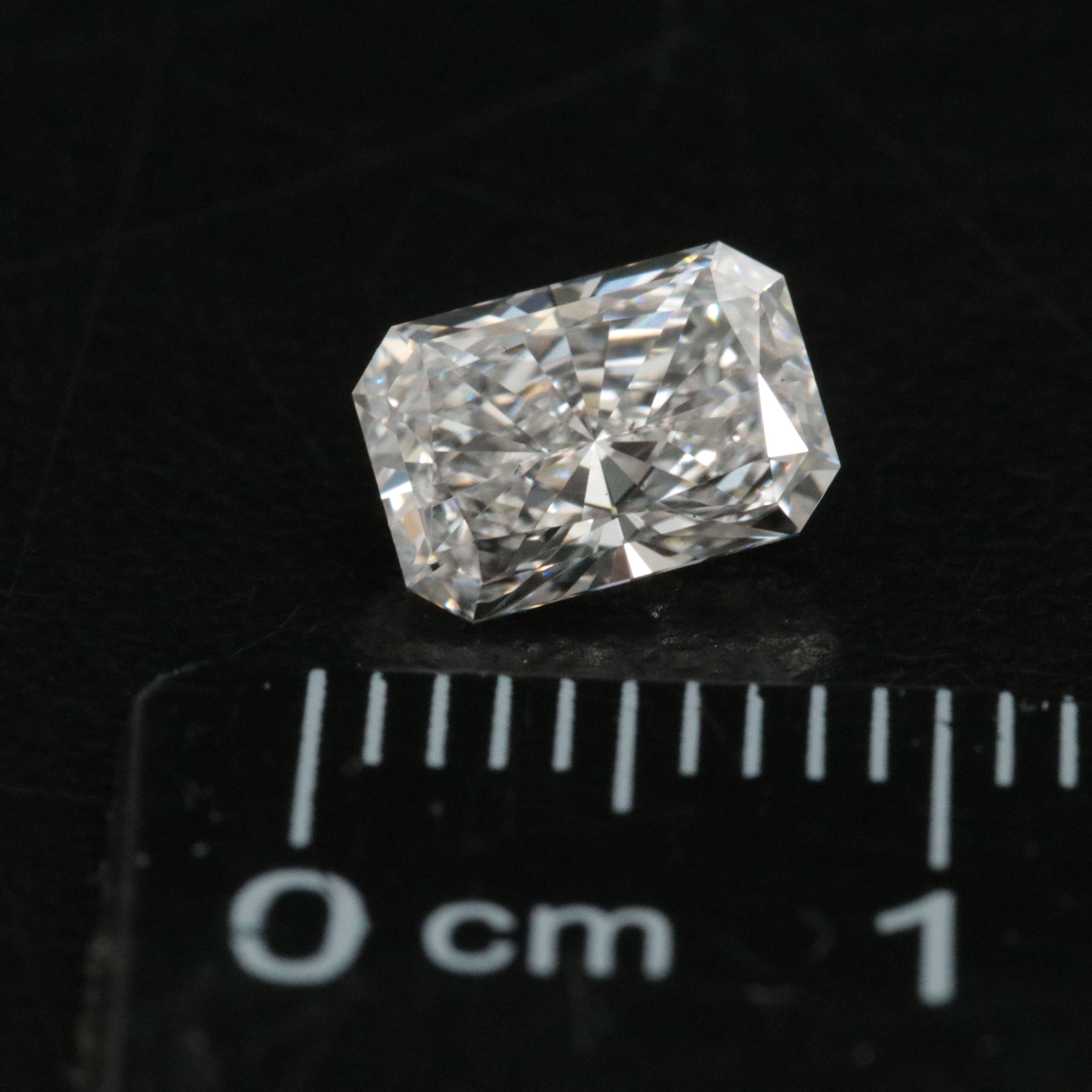 Loose 1.06 CT Lab Grown Diamond with IGI Report