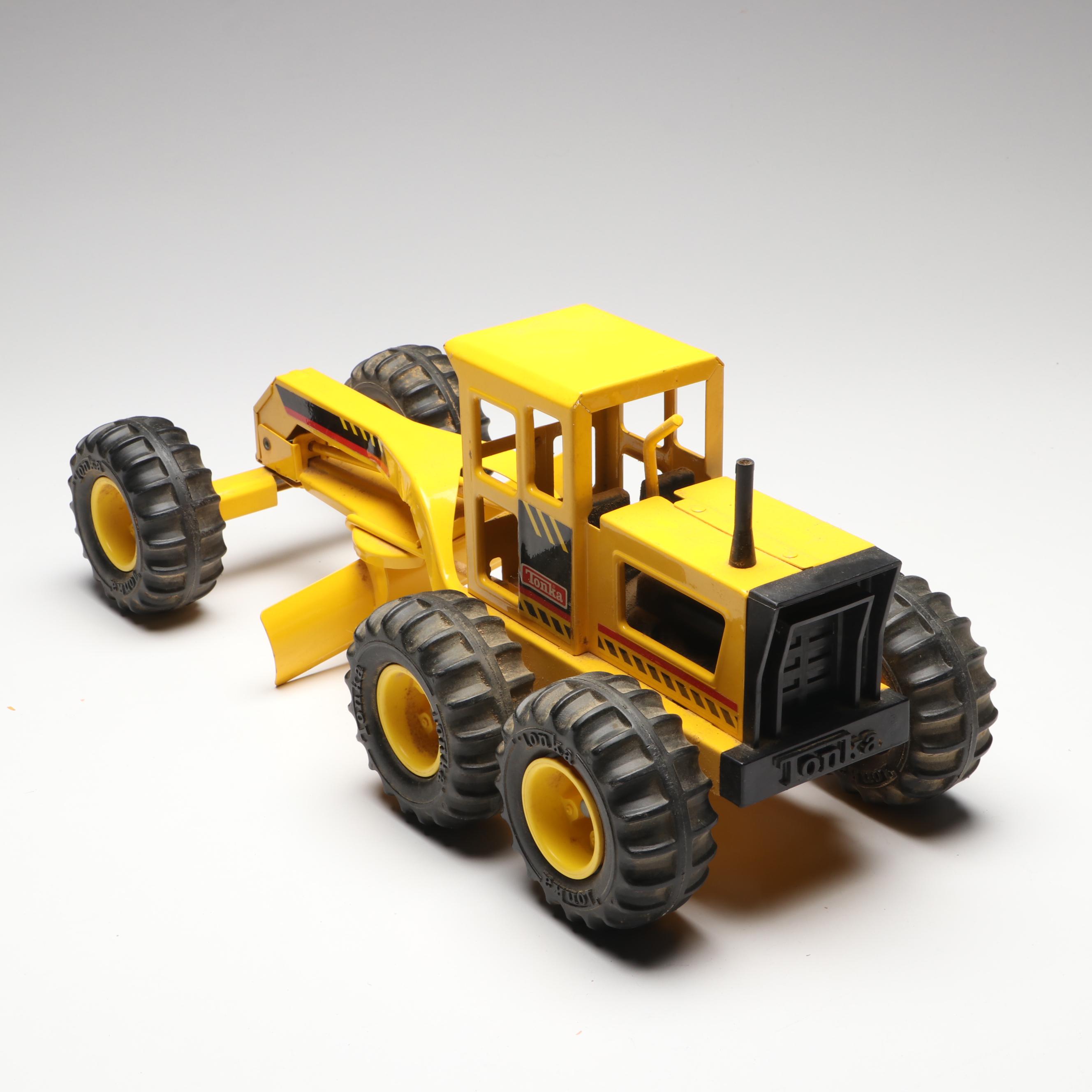 Tonka "Mighty" Dump Truck with Pressed Steel Road Grader