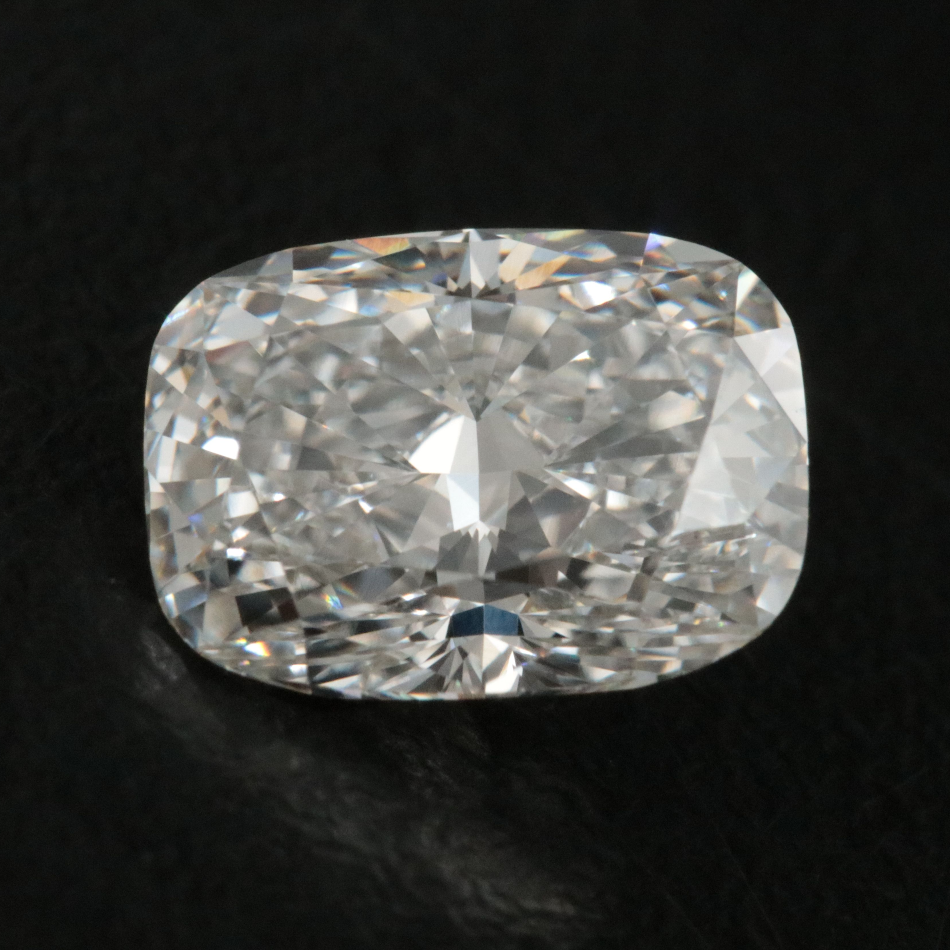 Loose 1.90 CT Lab Grown Diamond with IGI Report