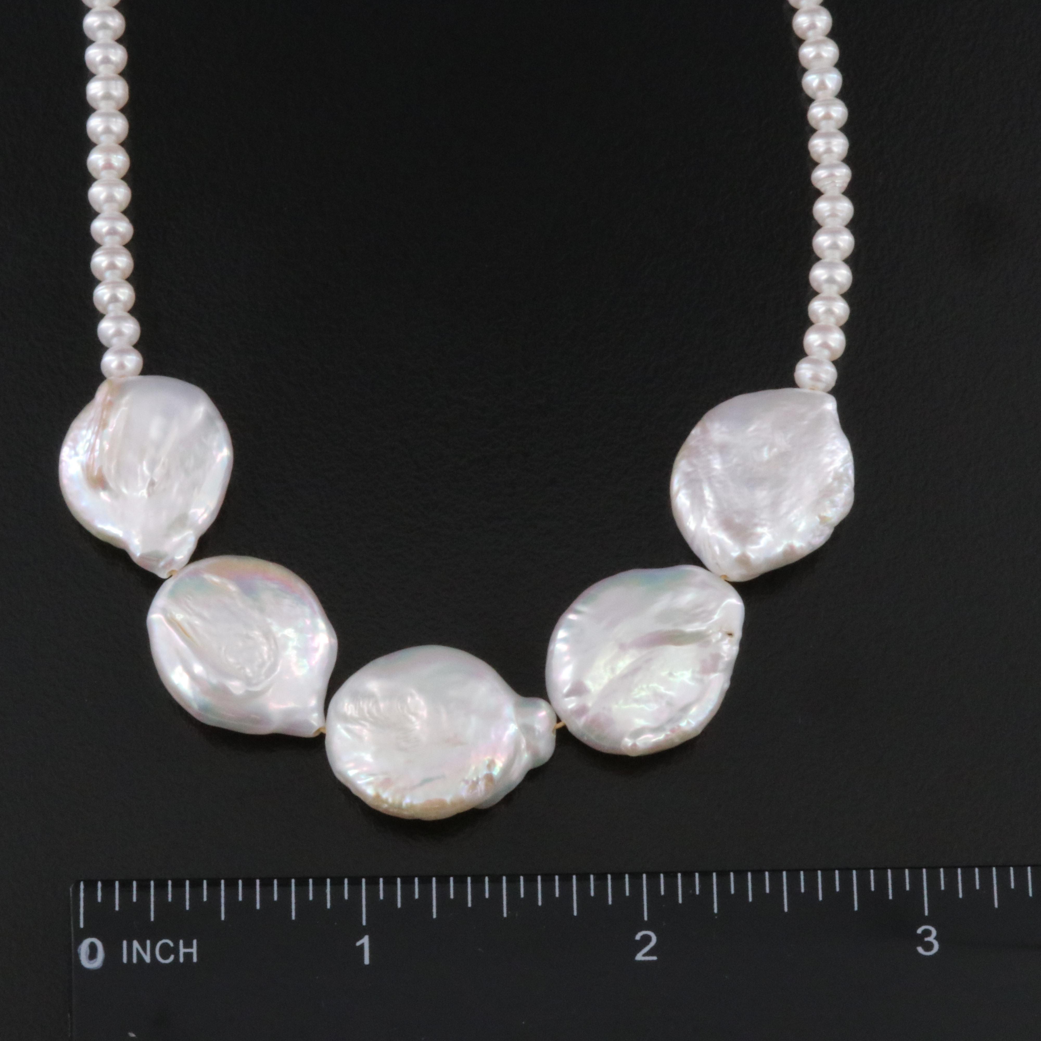 Pearl Necklace with 18K Clasp