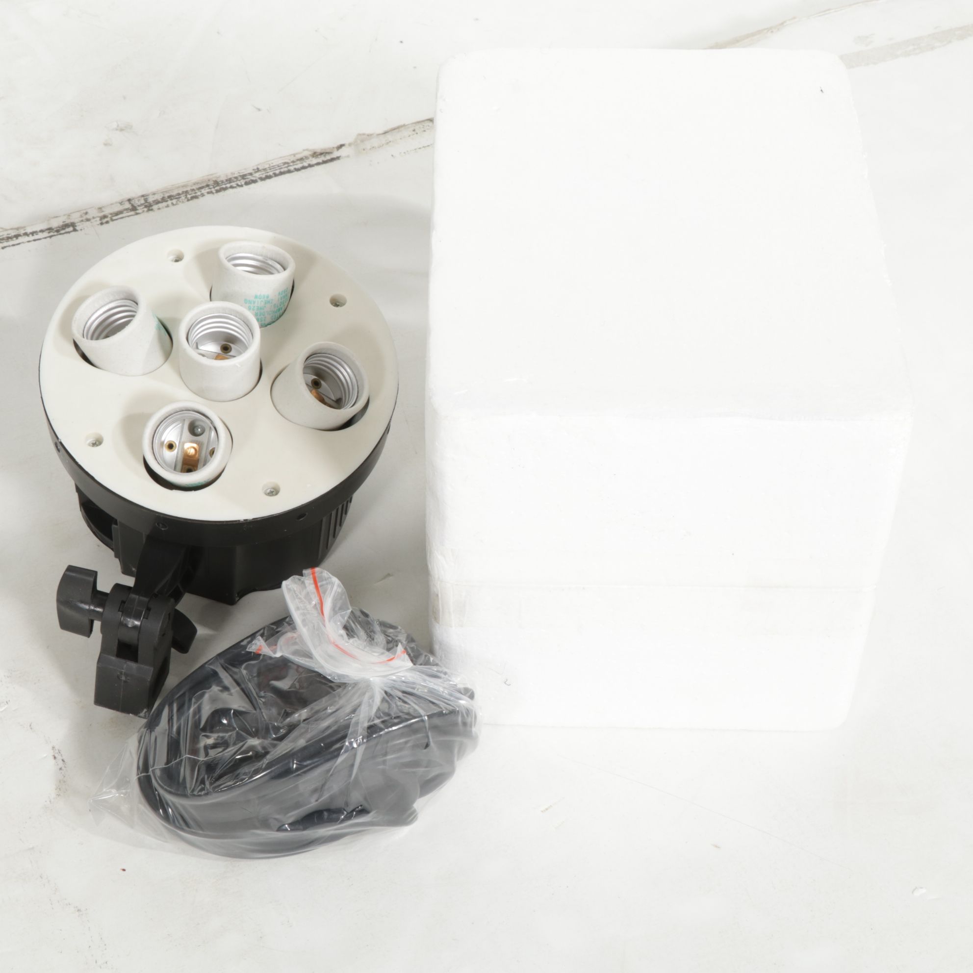 Five Socket Studio Light Kits with Bulbs, Softboxes & Backdrop Stand