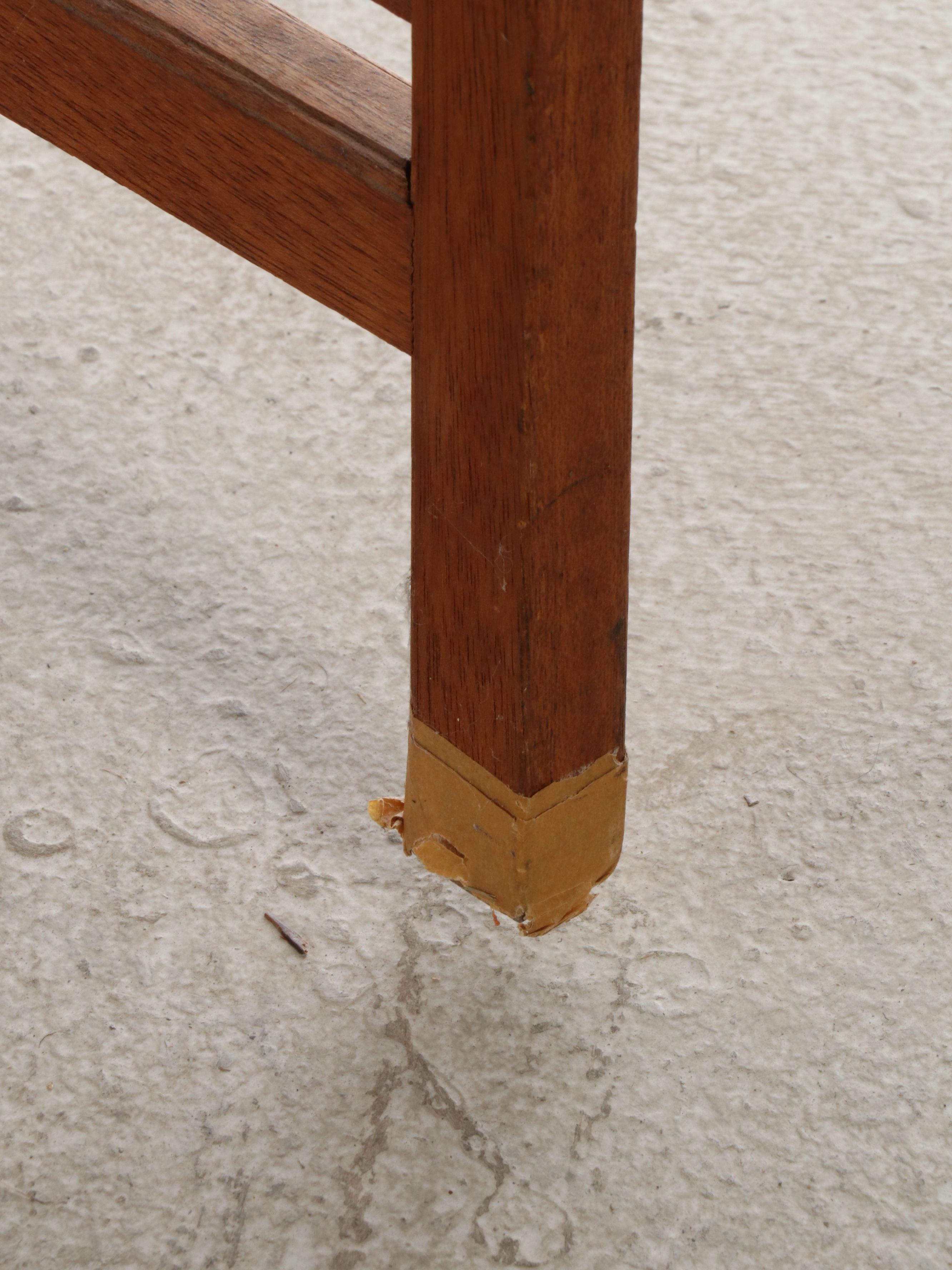 Southeast Asian Style Geometric Pattern Wooden Screen, Mid to Late 20th Century