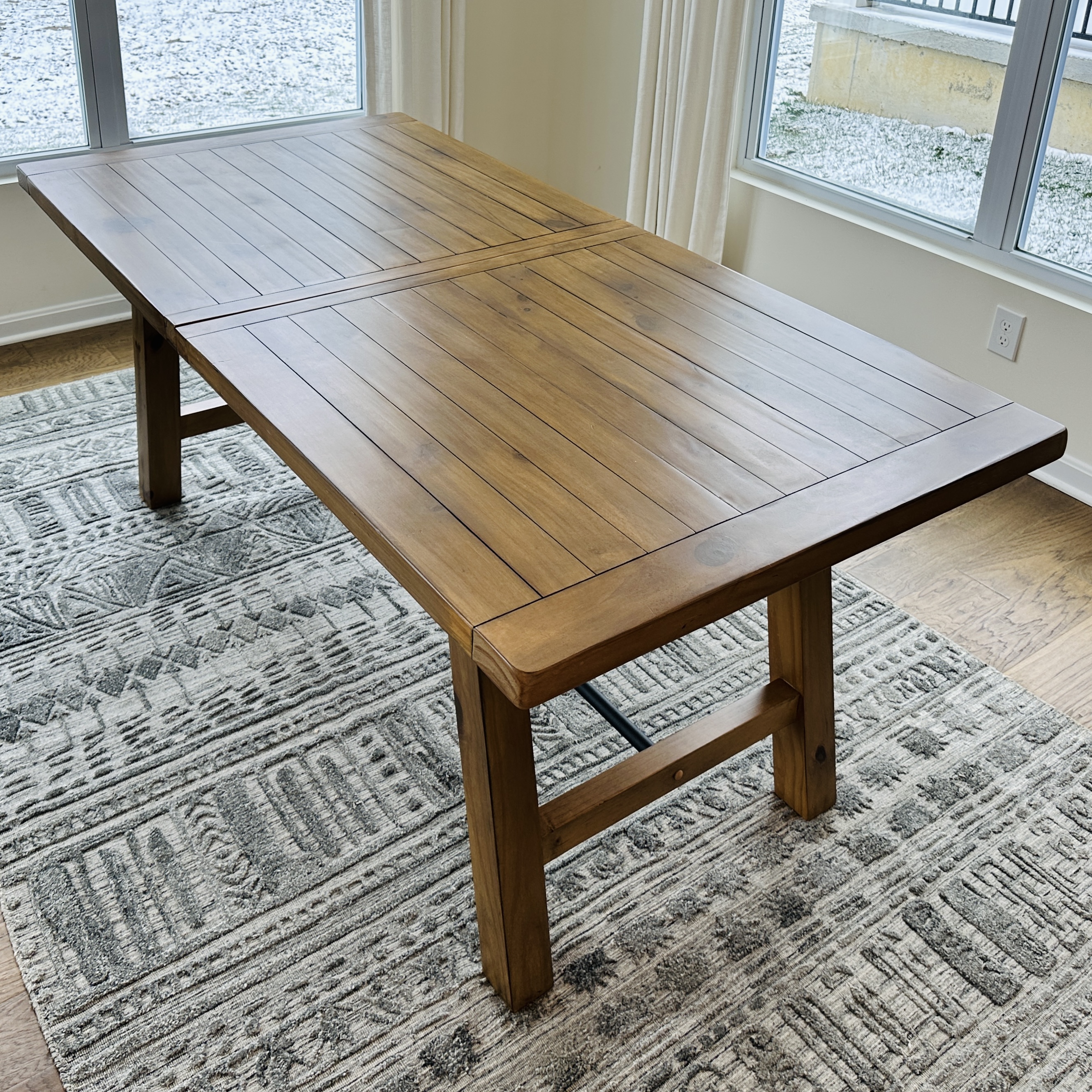 Ink + Ivy "Sonoma" Pine Wood Dining Table