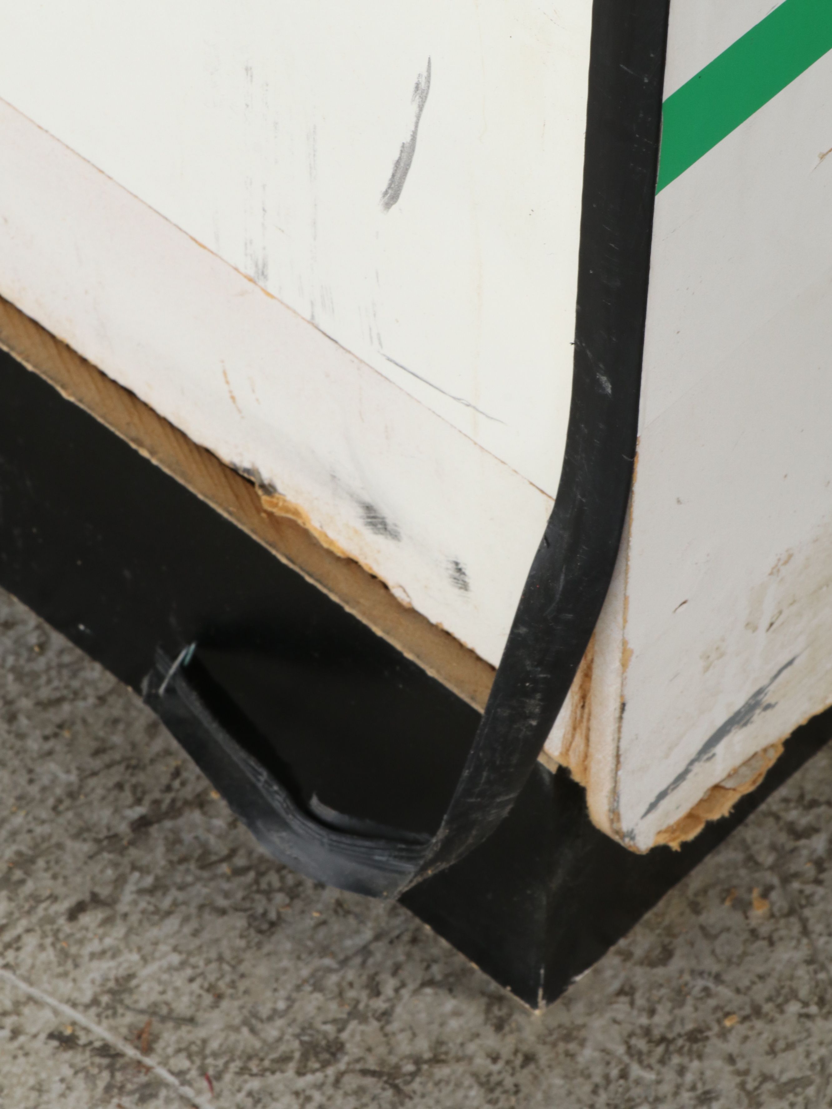 Kick 'n Catch Arcade Game