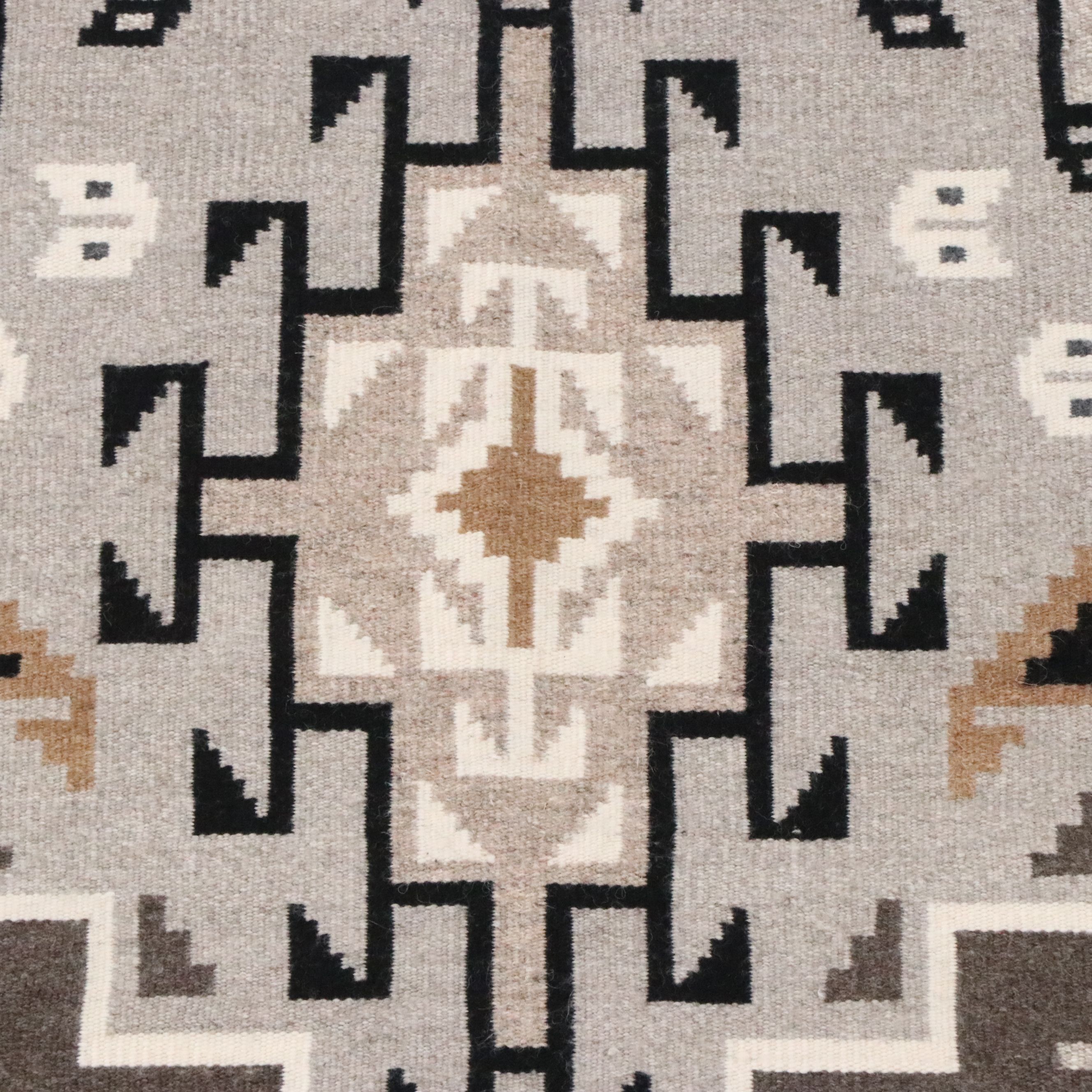 3'4 x 5' Handwoven Navajo Two Grey Hills Accent Rug