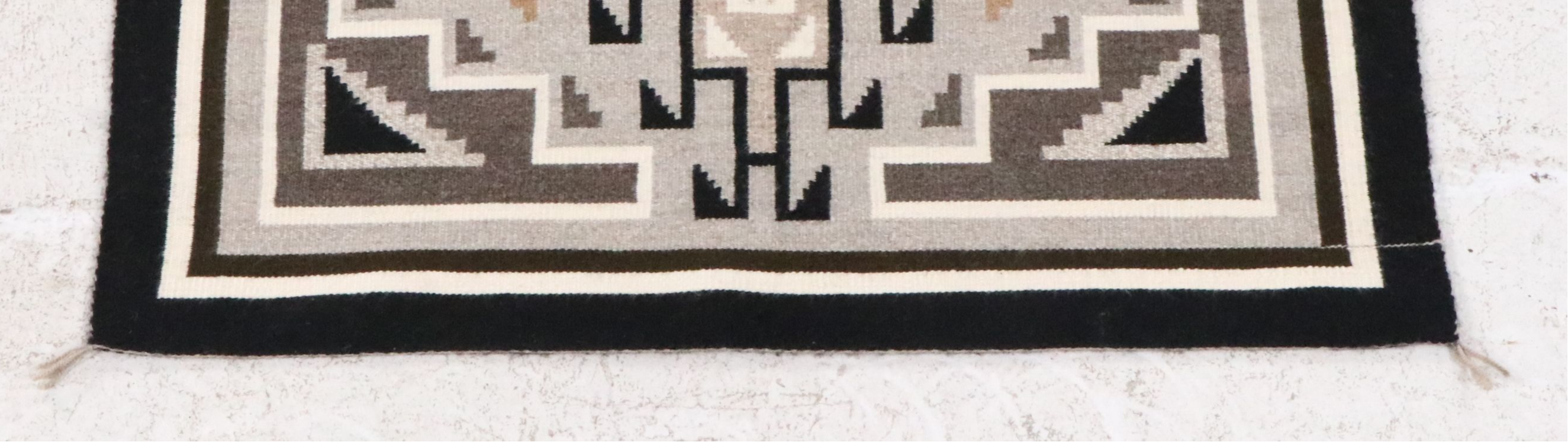 3'4 x 5' Handwoven Navajo Two Grey Hills Accent Rug