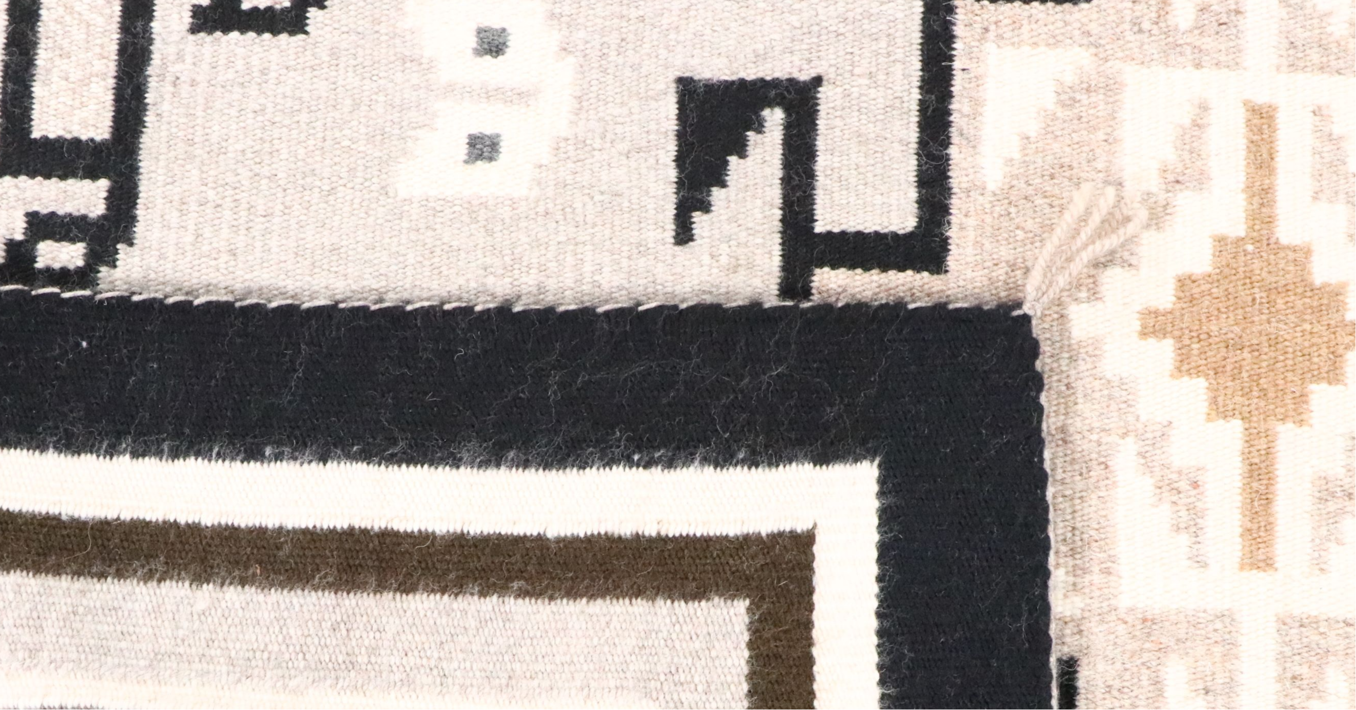 3'4 x 5' Handwoven Navajo Two Grey Hills Accent Rug