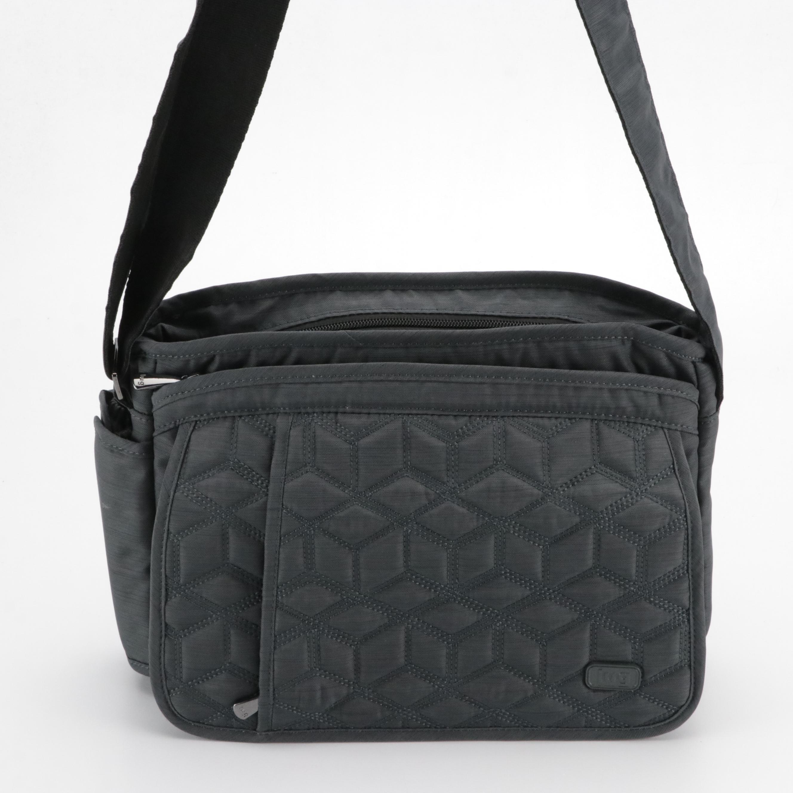 Koret Tricolor Leather Kisslock Frame Bag with Tassel and Lug Wings Bag