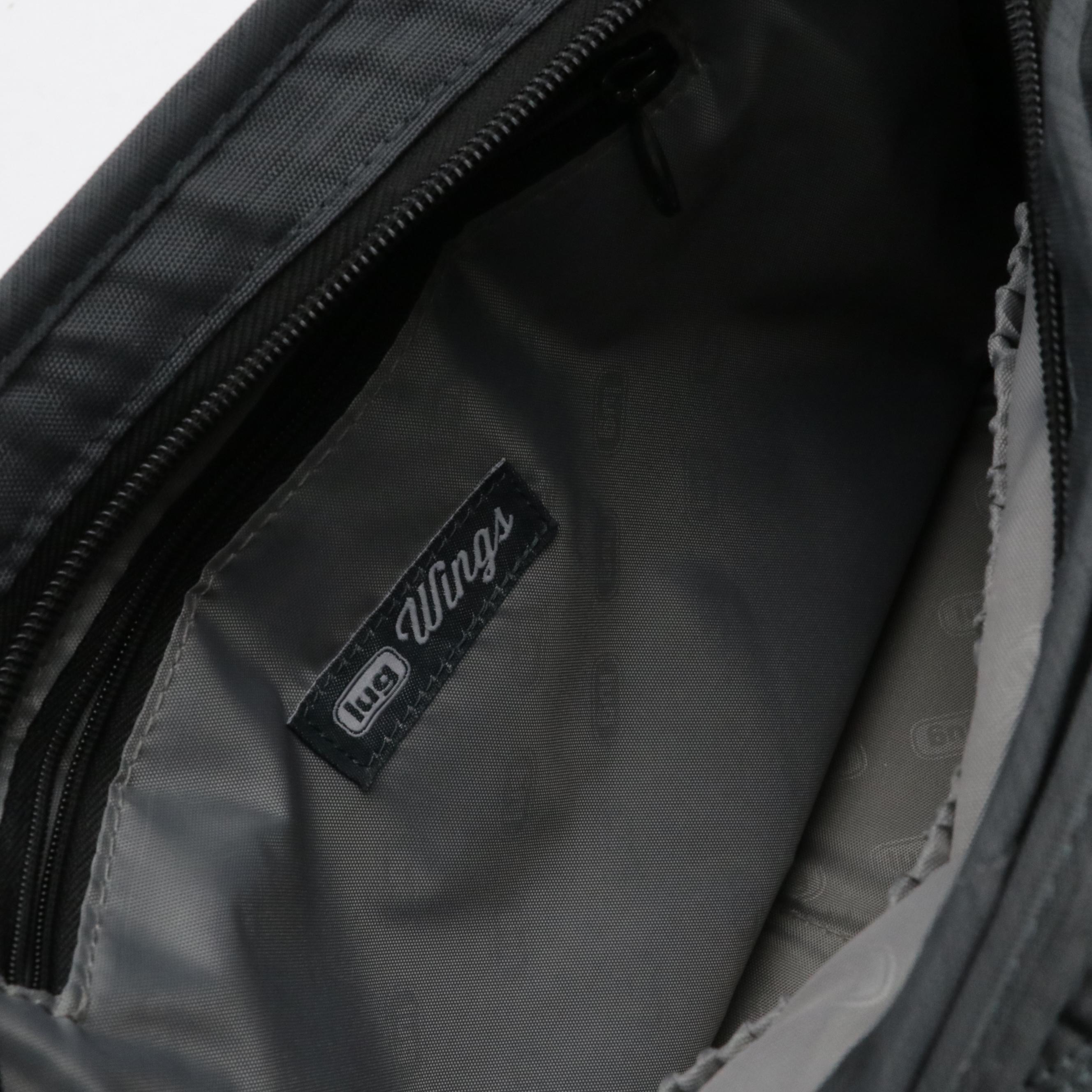 Koret Tricolor Leather Kisslock Frame Bag with Tassel and Lug Wings Bag