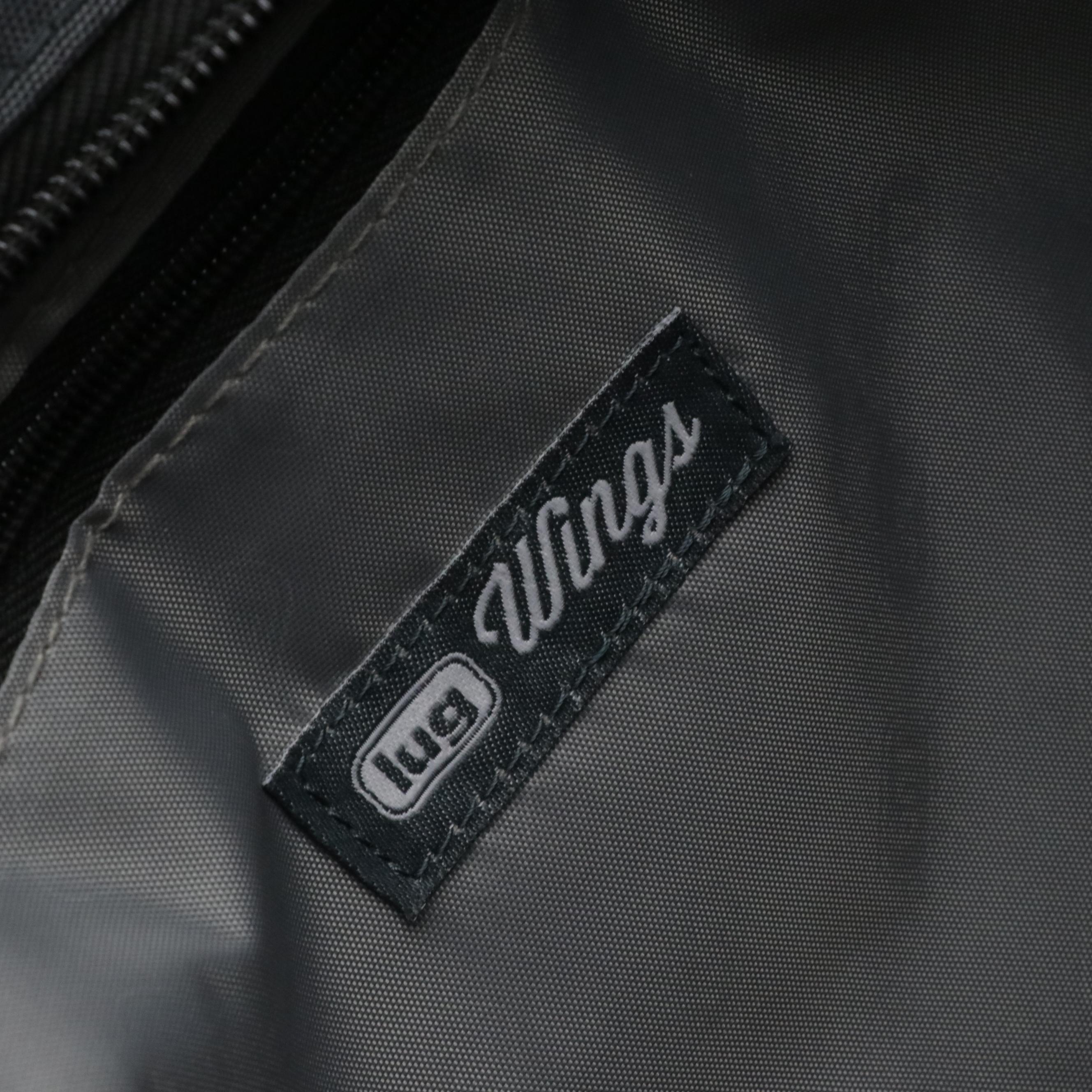 Koret Tricolor Leather Kisslock Frame Bag with Tassel and Lug Wings Bag