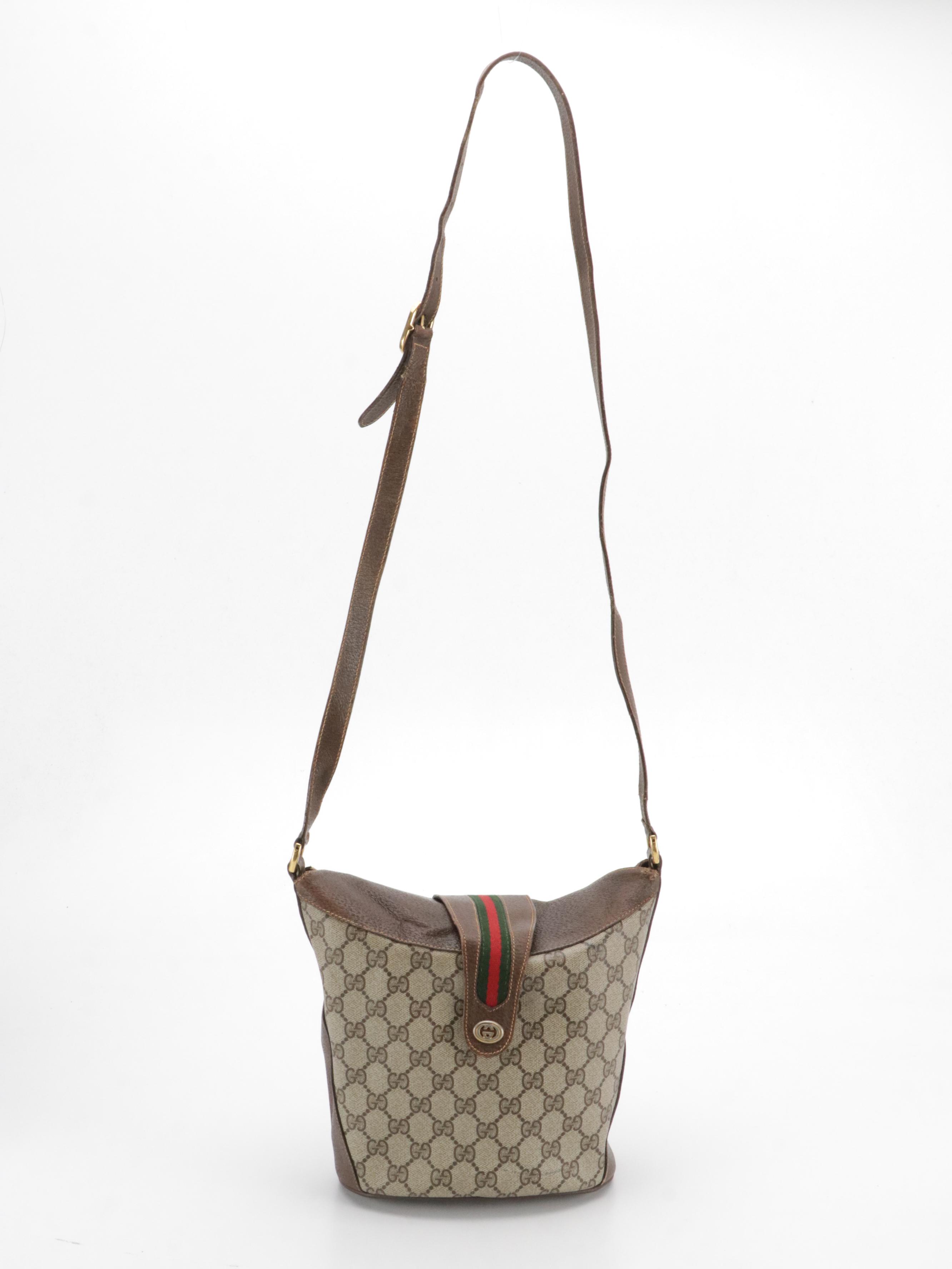 Gucci Accessory Collection Bucket Bag in GG Supreme Canvas