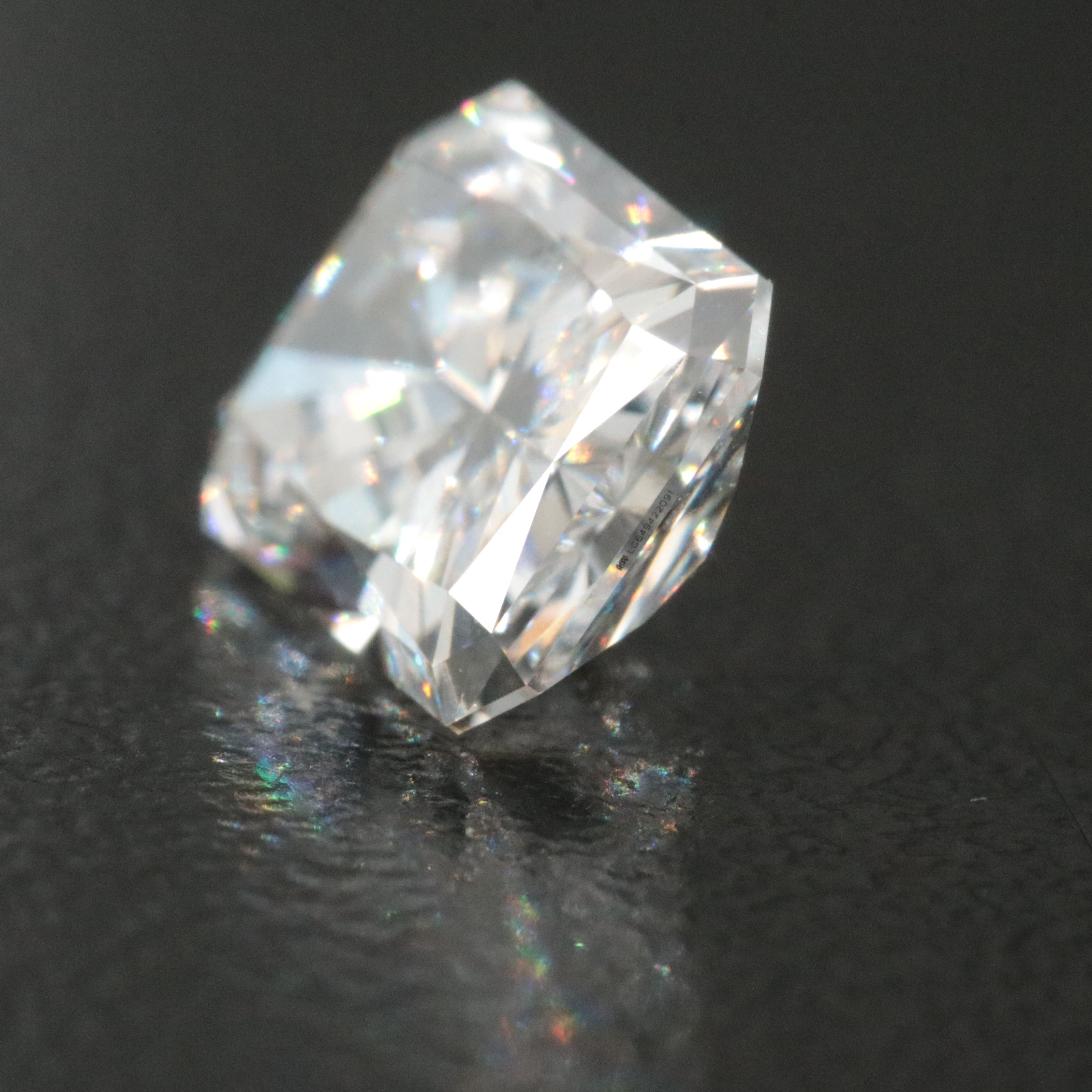 Loose 1.90 CT Lab Grown Diamond with IGI Report