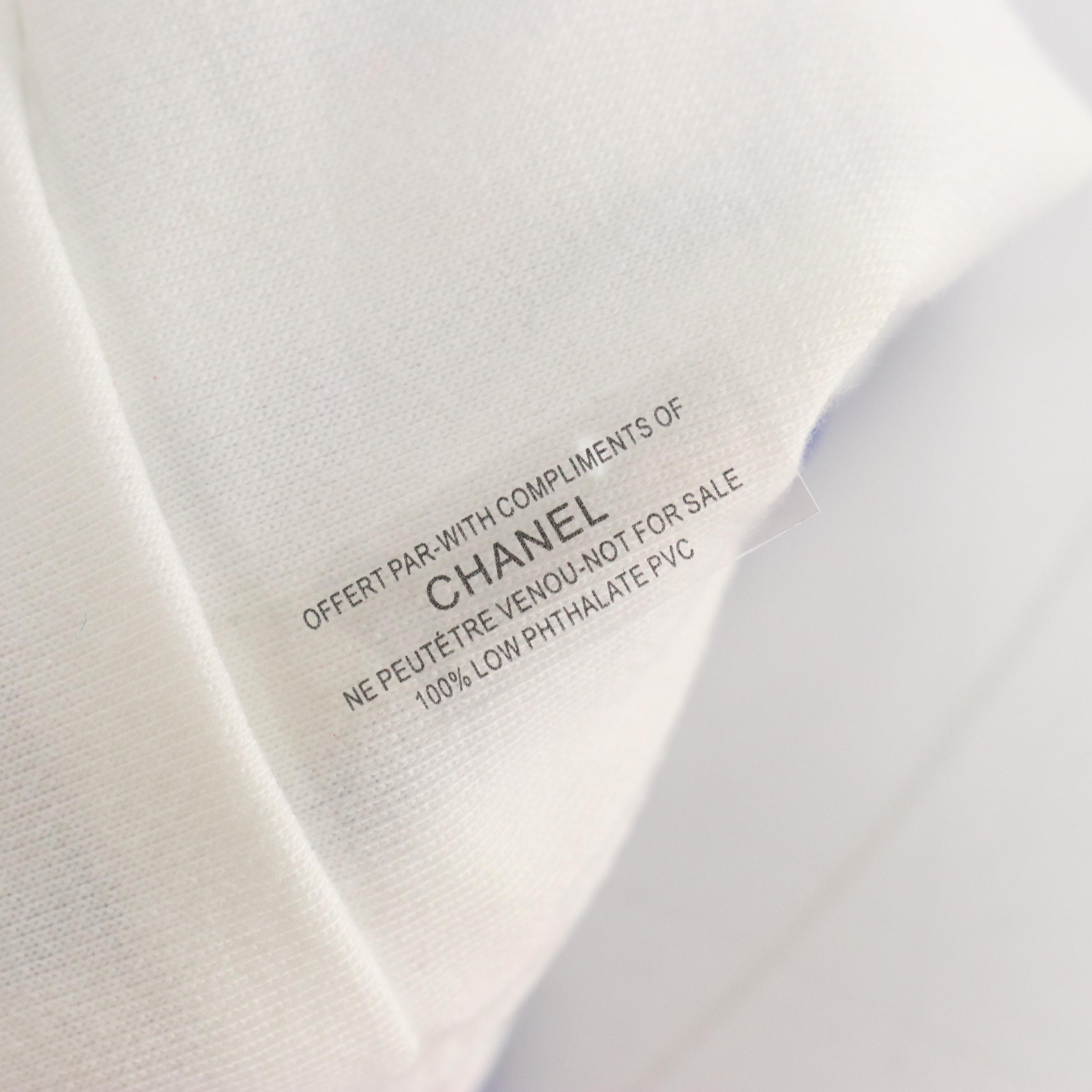 Chanel Beauté "L'Air Marin" Promotional Striped Drawstring Pouch