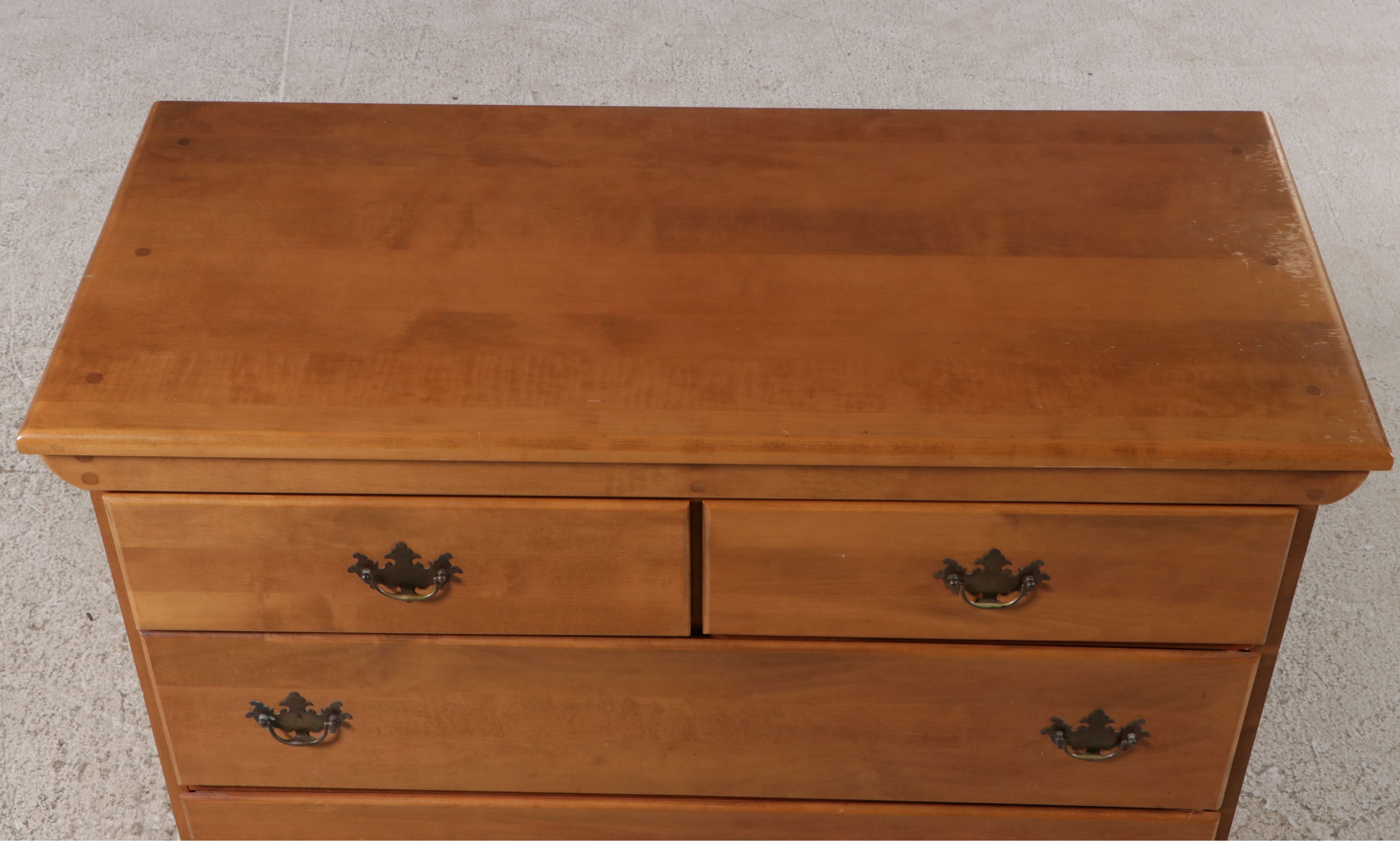 Olde Randolph House Colonial Style Chest of Drawers