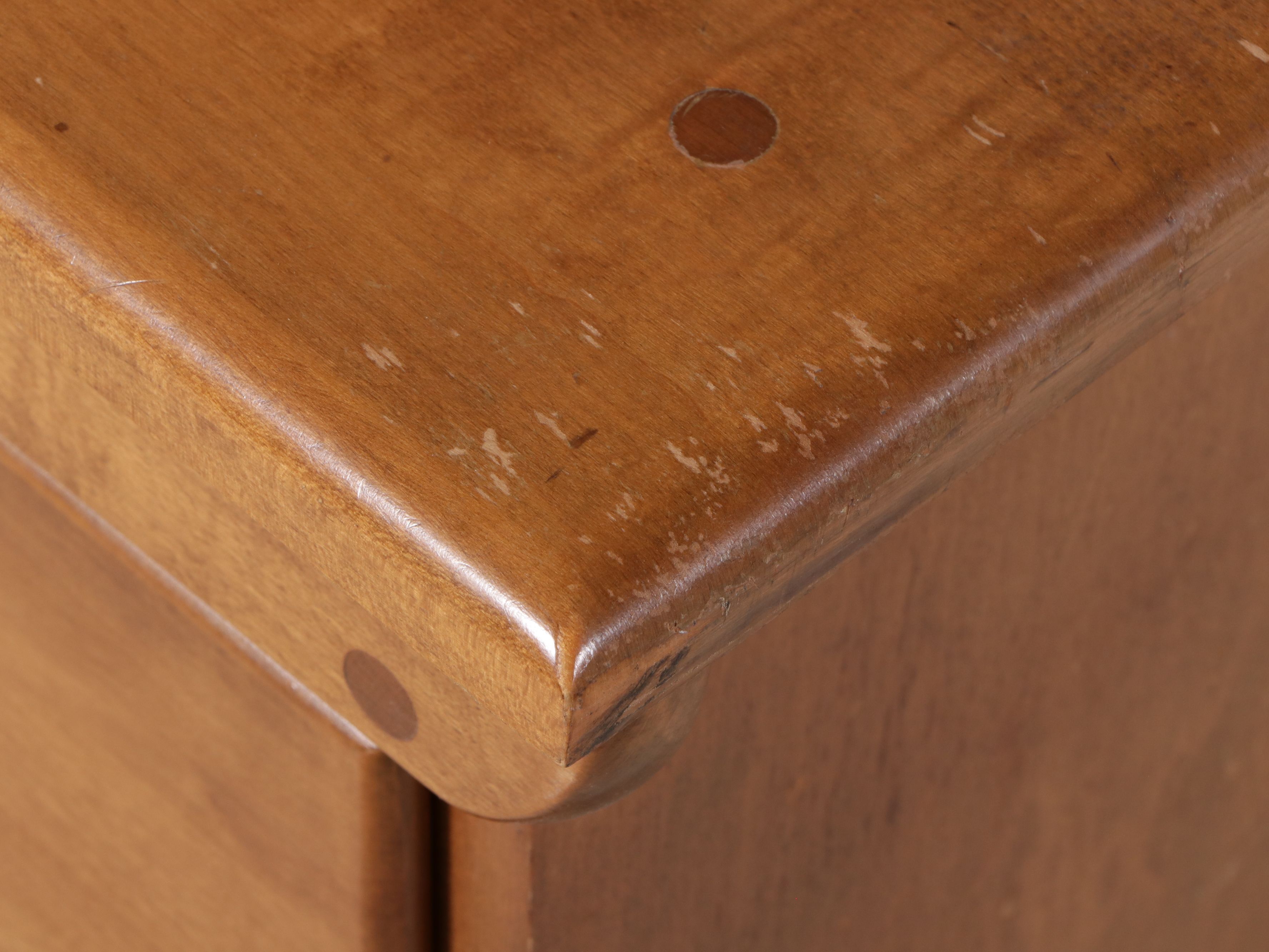 Olde Randolph House Colonial Style Chest of Drawers