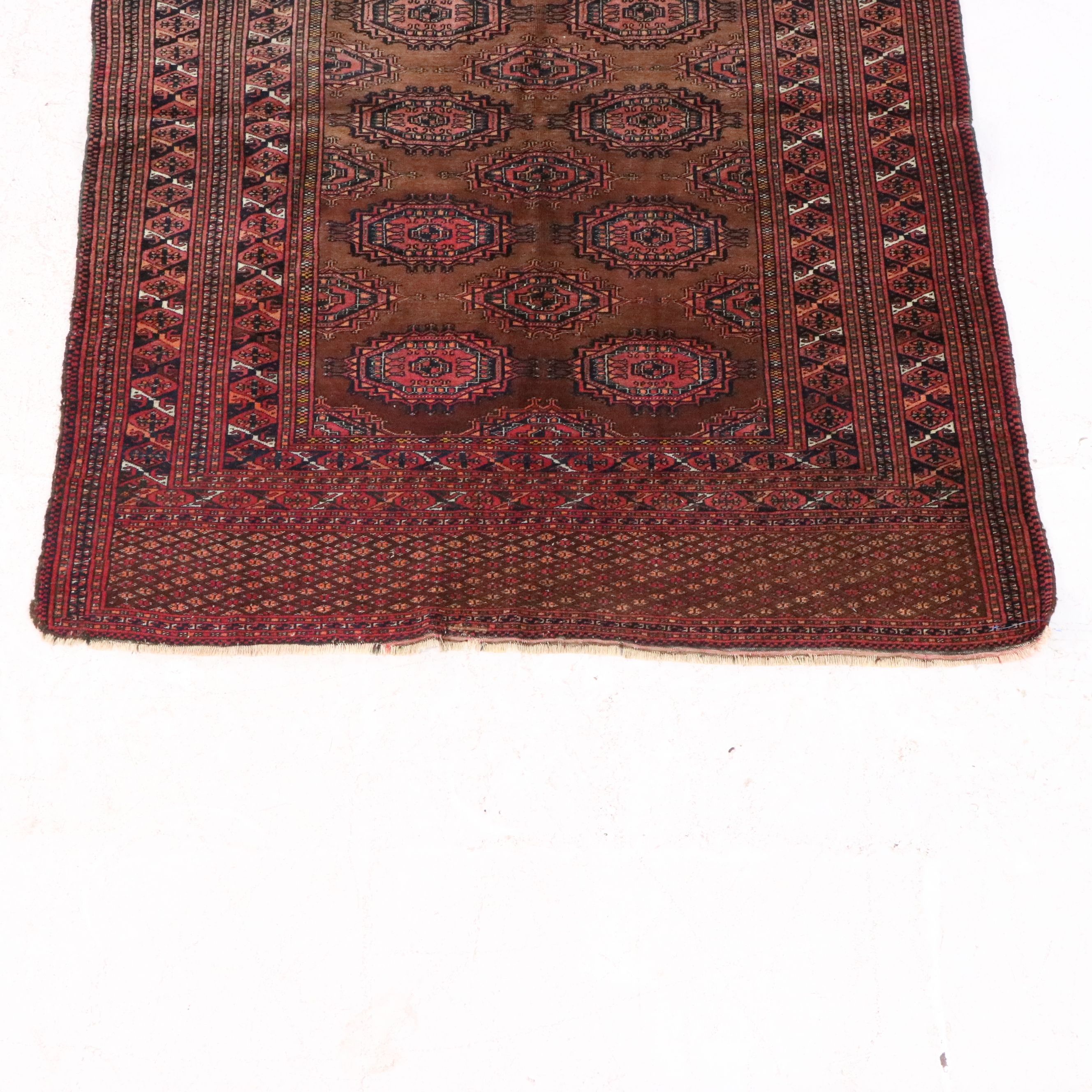 4'8 x 6'7 Hand-Knotted Pakistani Bokhara Area Rug