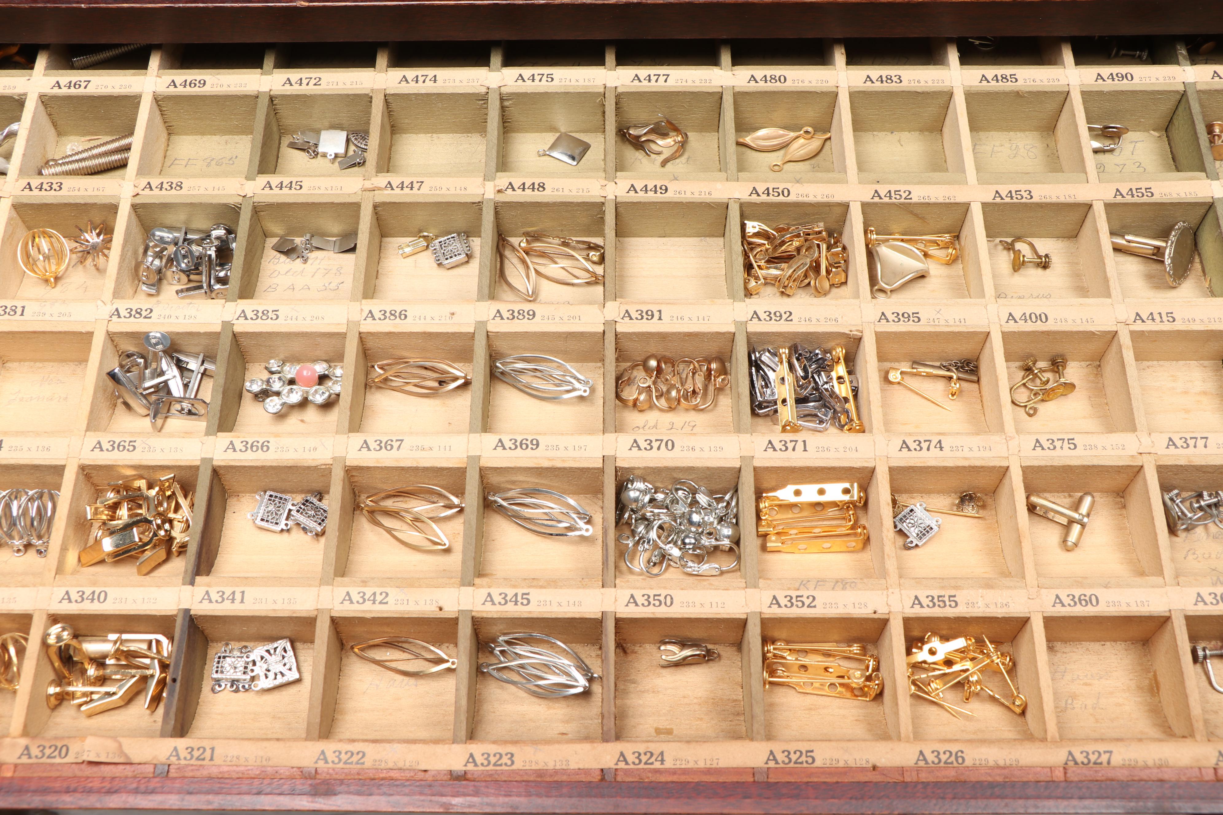 Uncommon Discoveries: Jewelry Collection