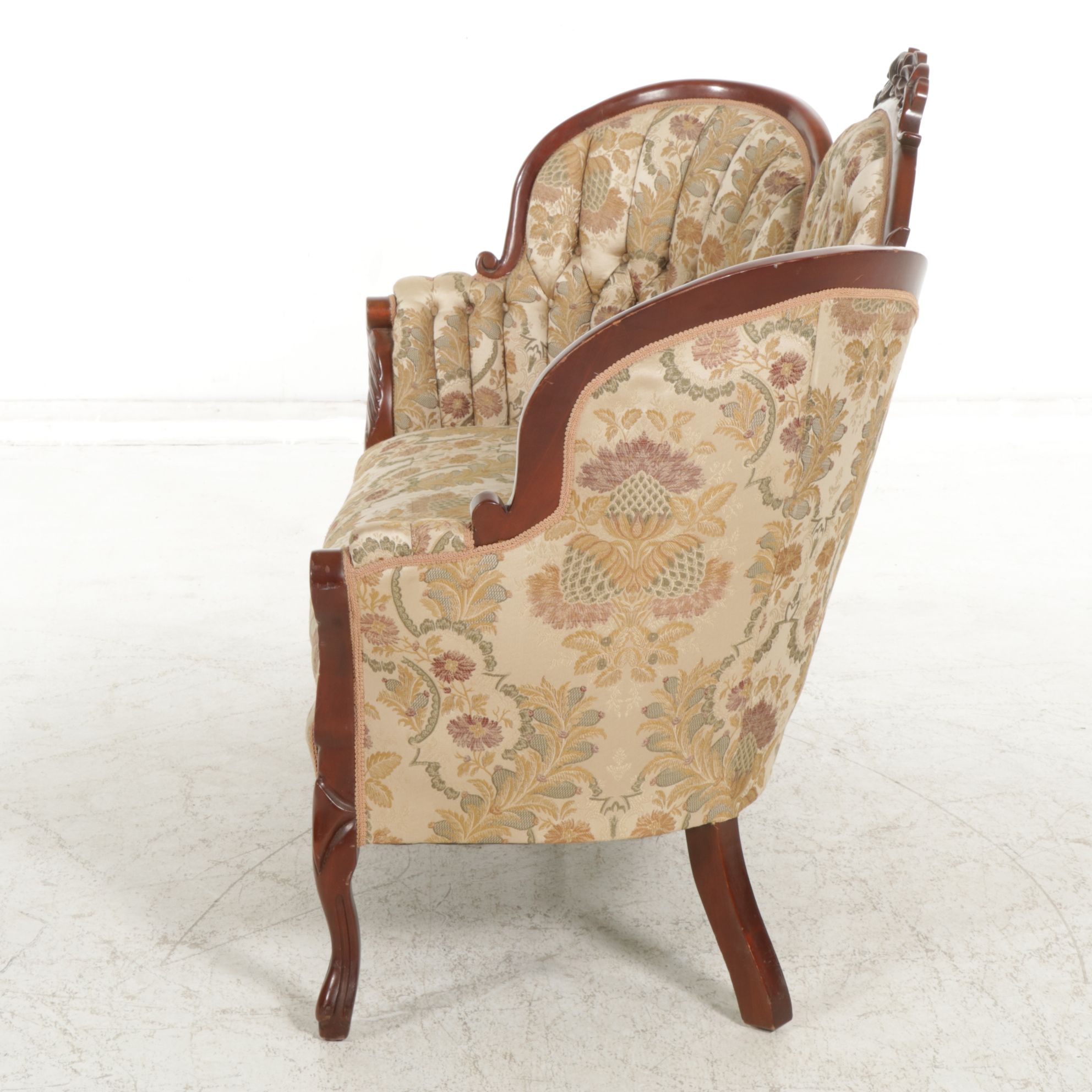 Victorian Style Carved Mahogany Sofa, Early to Mid-20th Century