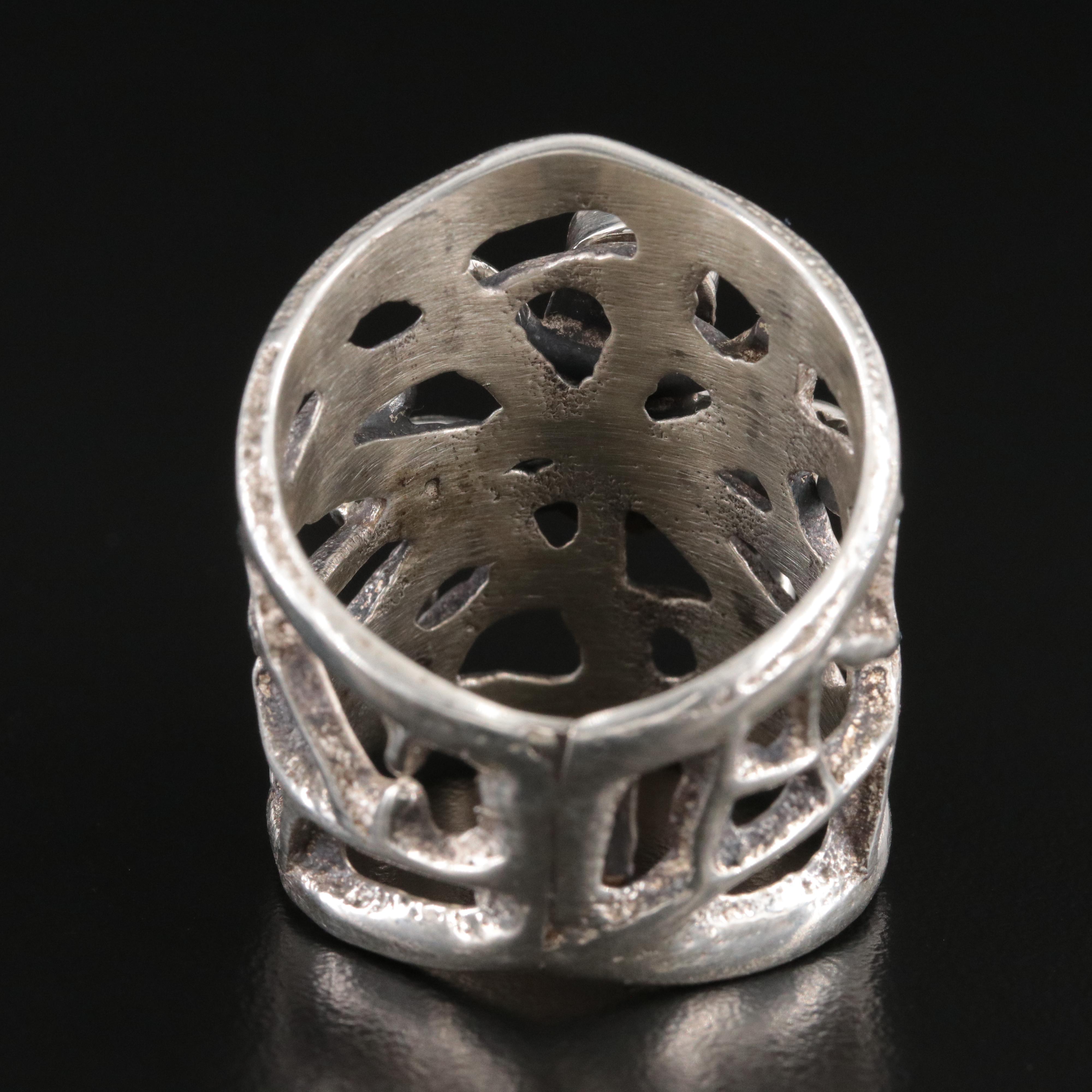 Signed Southwestern Sterling Turquoise Tufa Cast Spider Ring