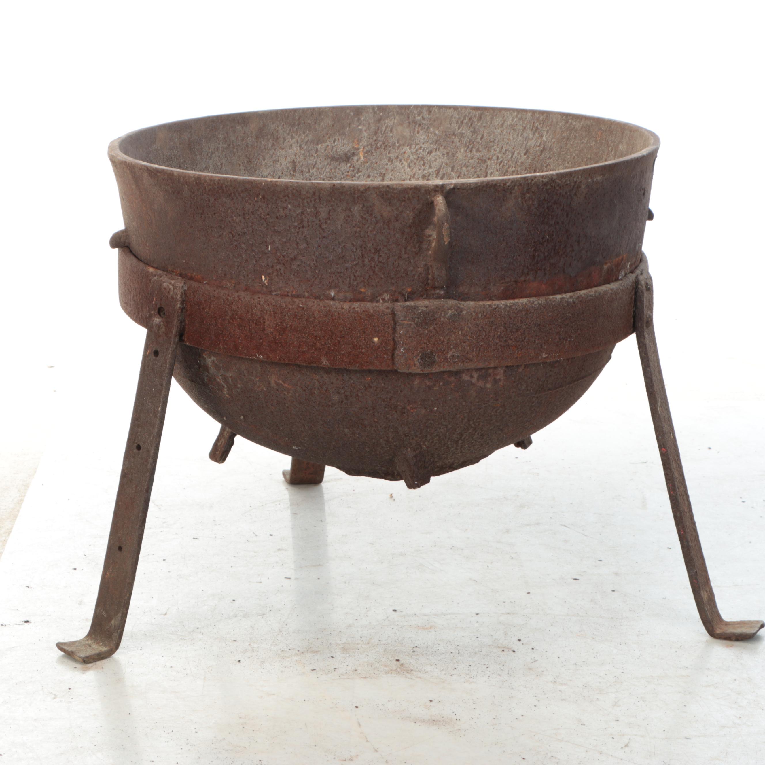 Cast Iron Fire Pit Kettle