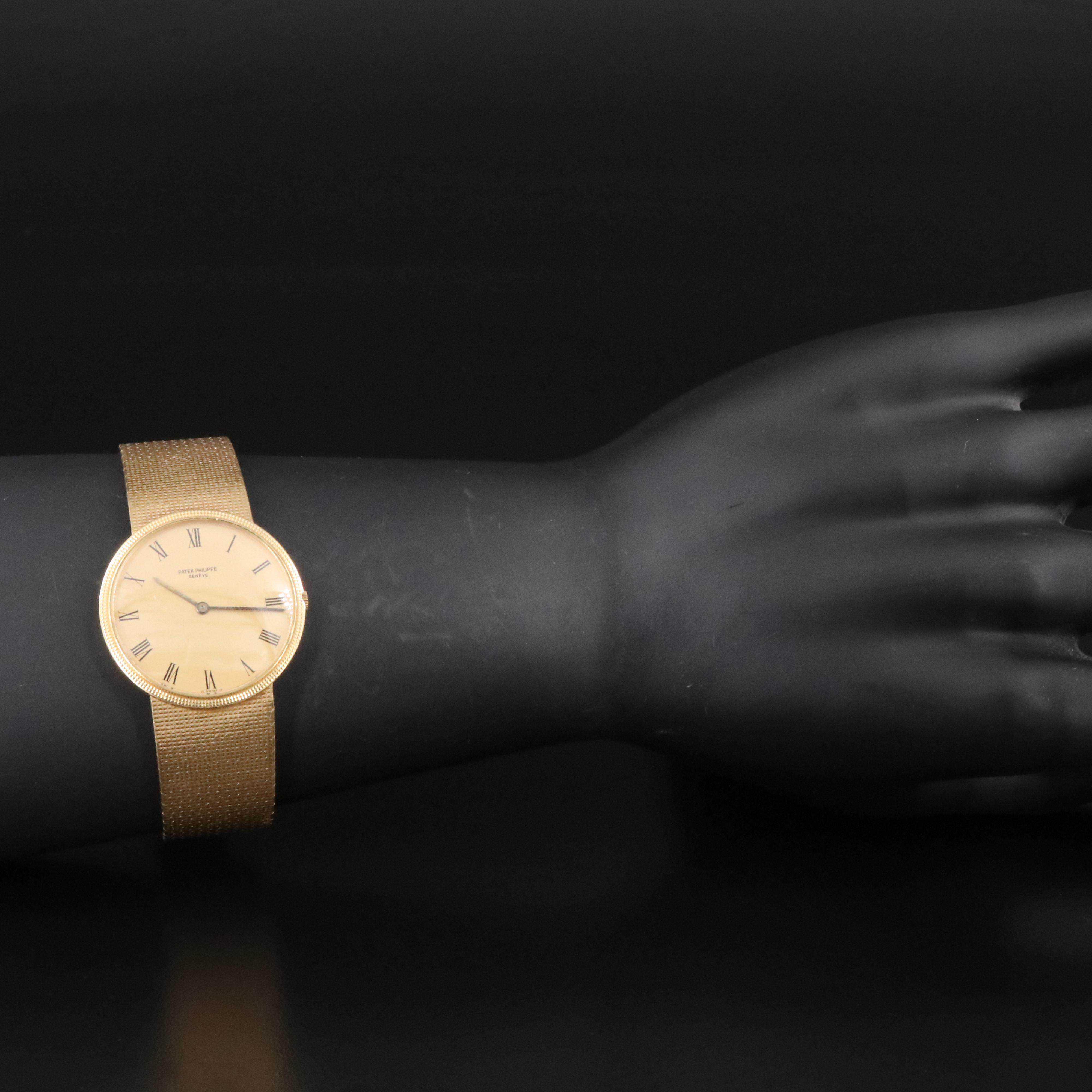 18K Patek Philippe Vintage Calatrava Sigma Dial Watch