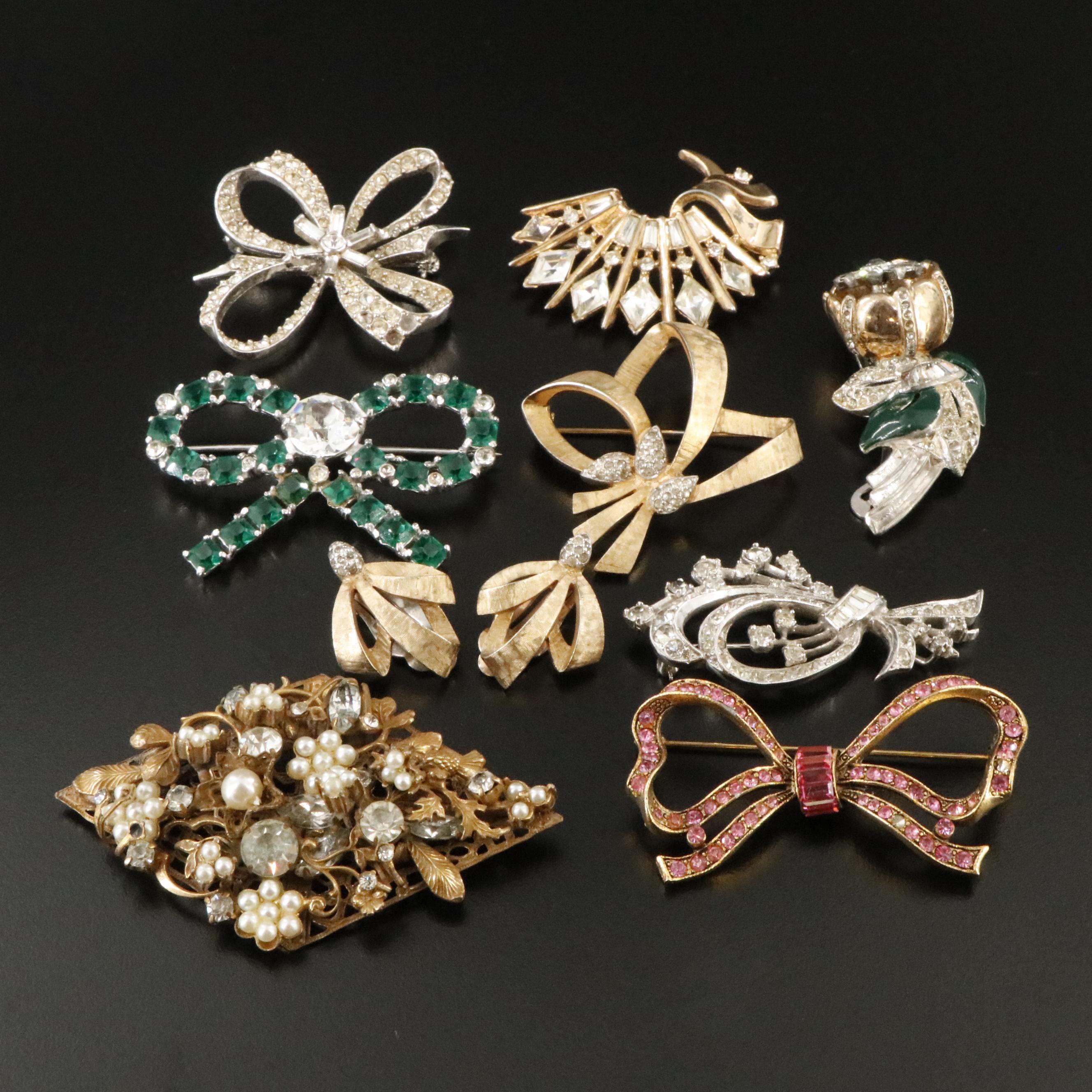 Trifari and Jomaz Featured in Vintage Jewelry Collection