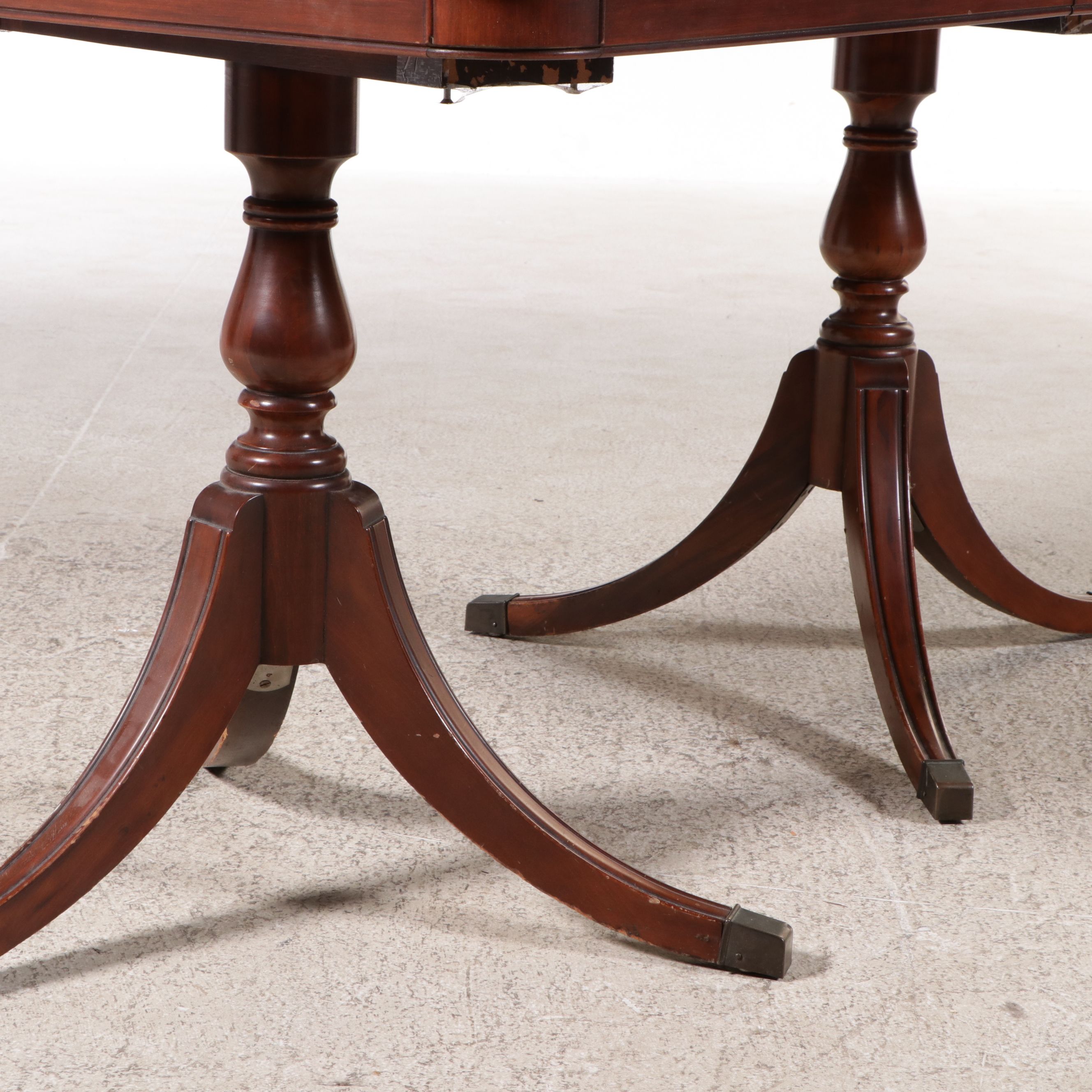 Duncan Phyfe Style Mahogany Dining Table