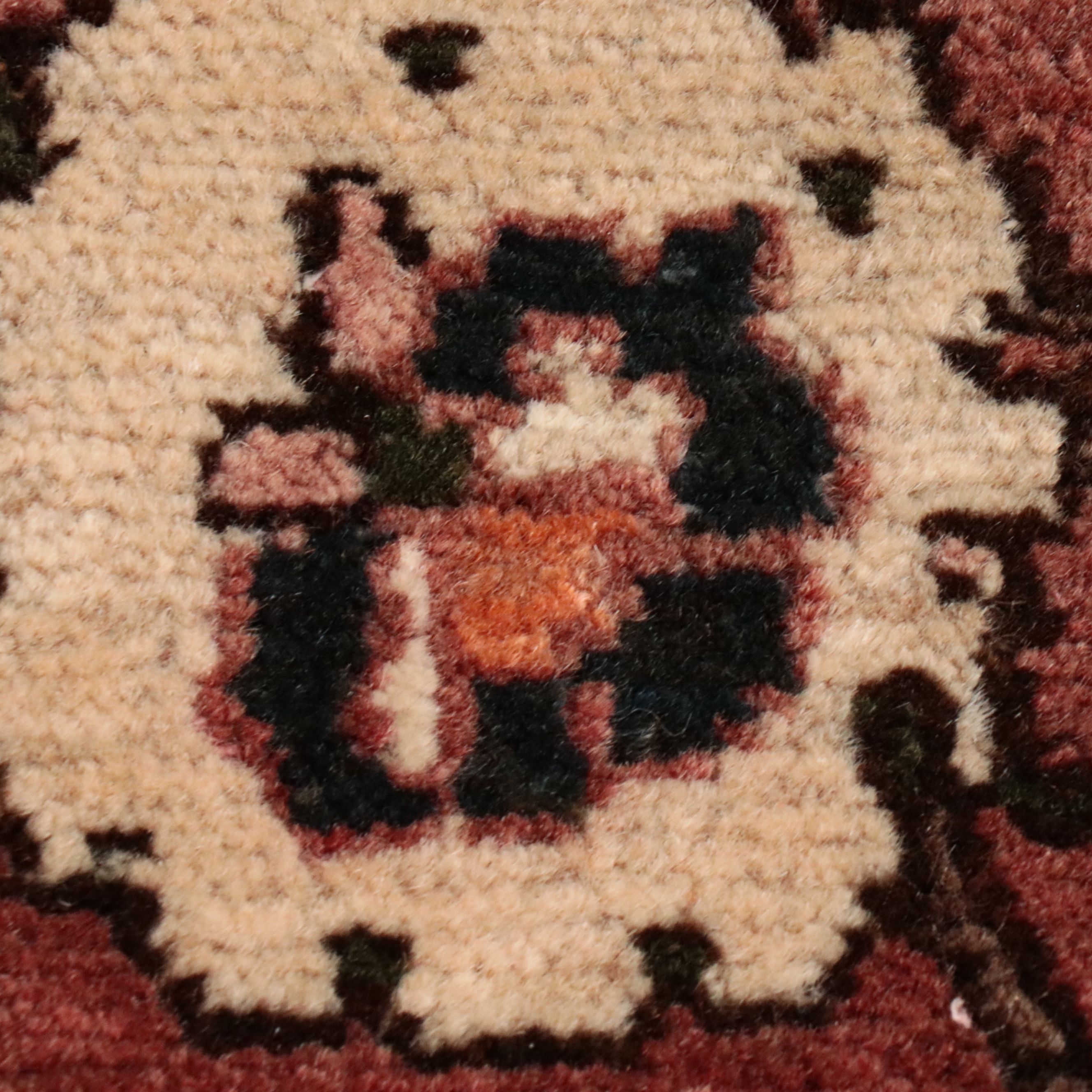 4'7 x 7' Hand-Knotted Persian Hamadan Area Rug