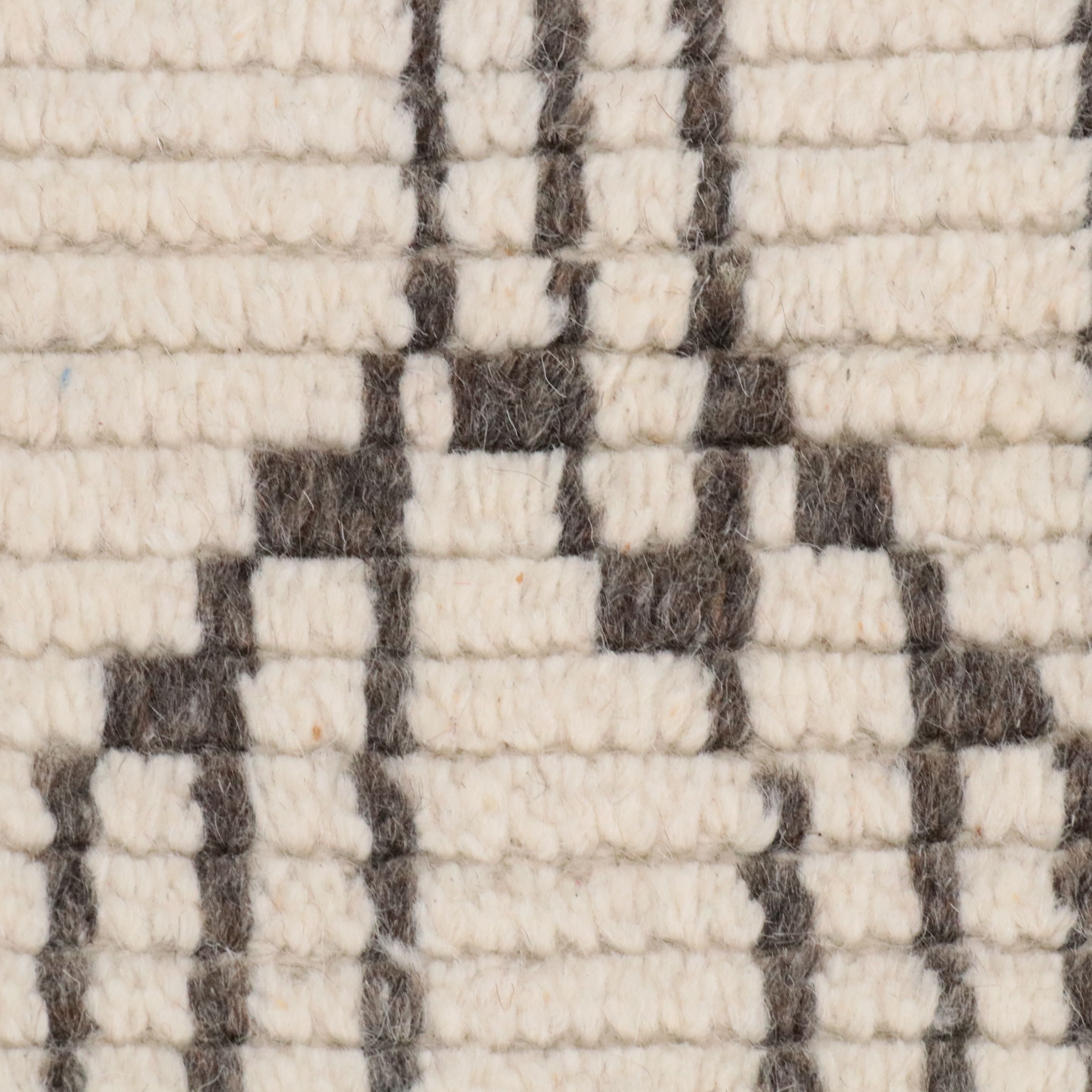 5'2 x 9'5 Hand-Knotted Moroccan Geometric Wool Area Rug with Braided Fringe