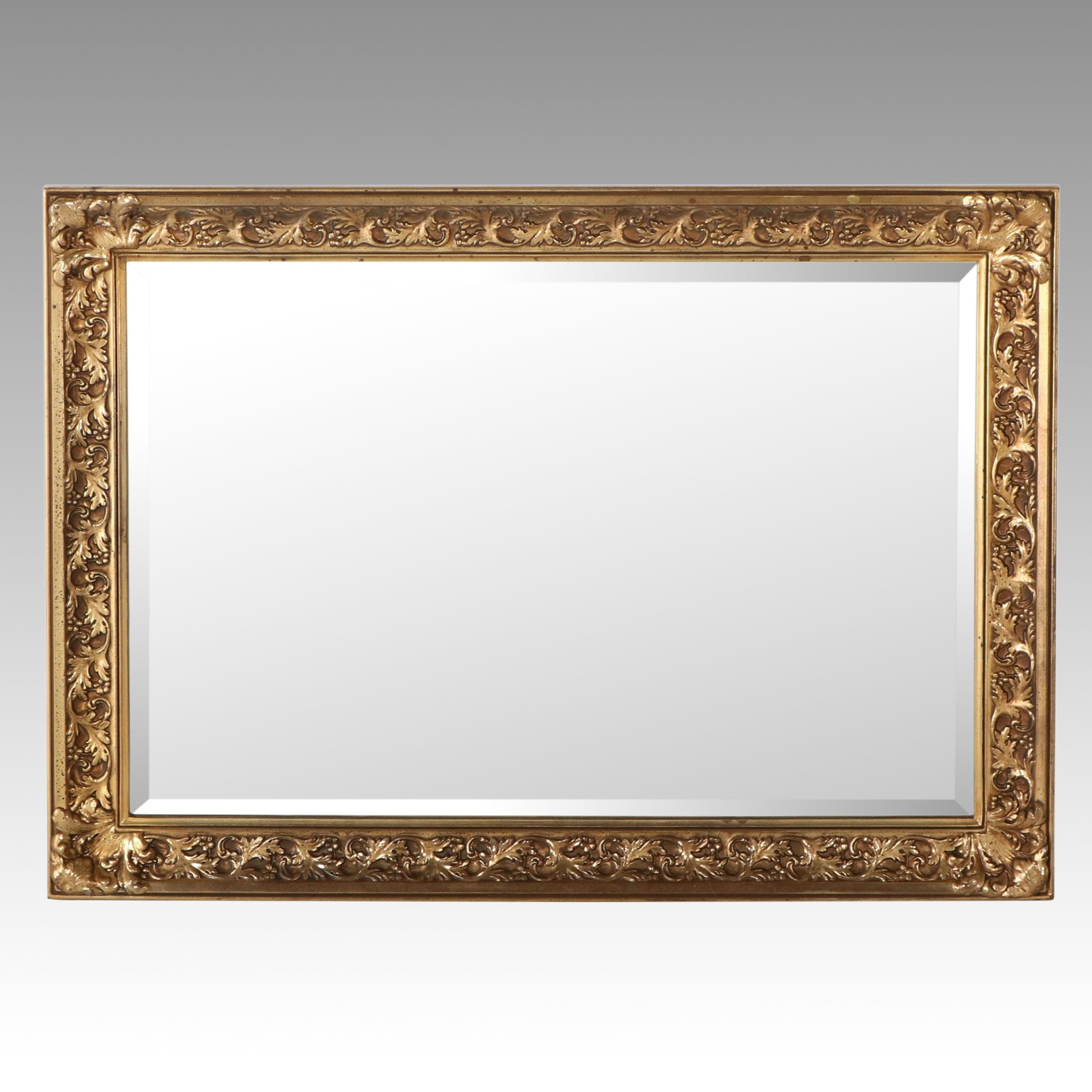 Victorian Style Molded and Giltwood Rectangular Wall Mirror