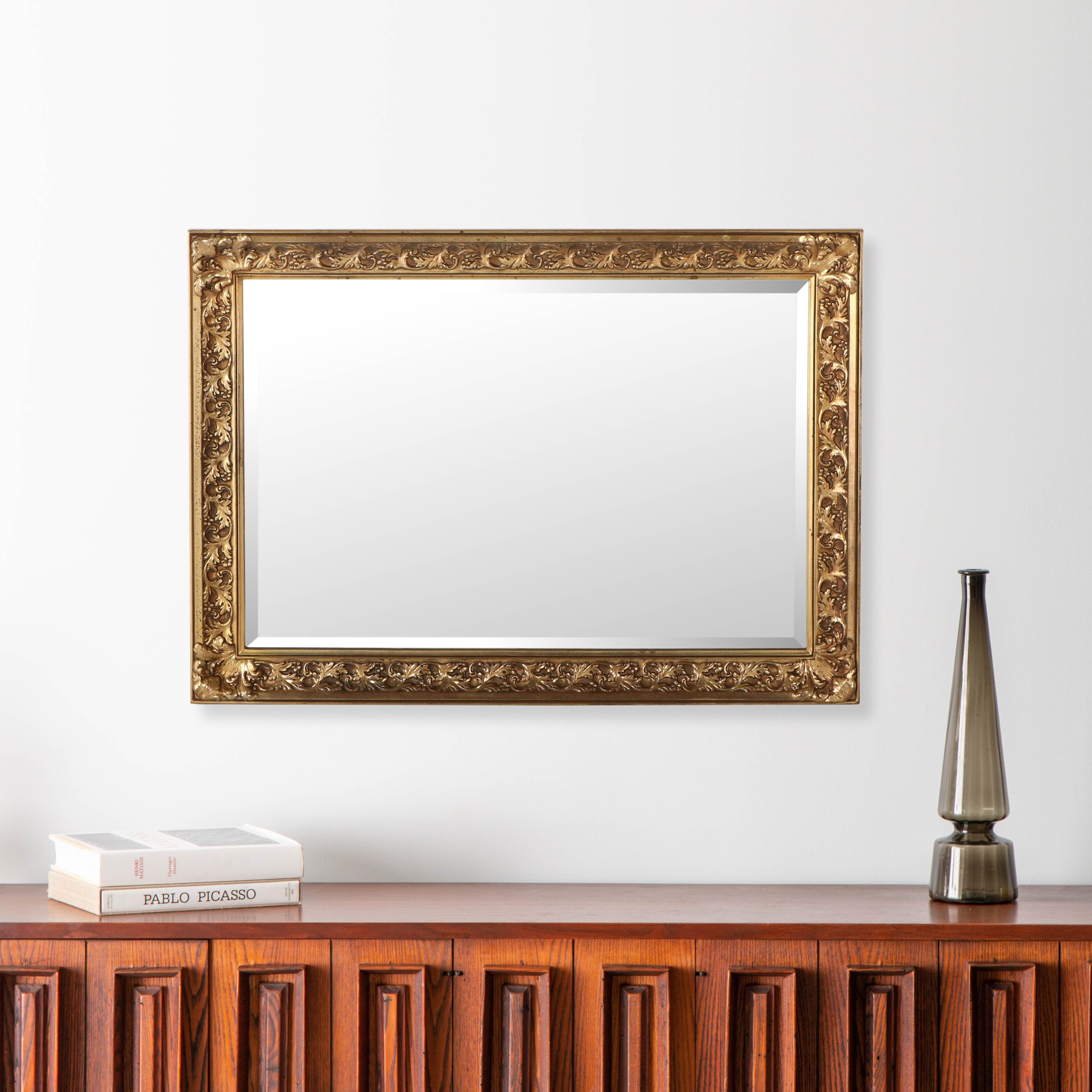 Victorian Style Molded and Giltwood Rectangular Wall Mirror