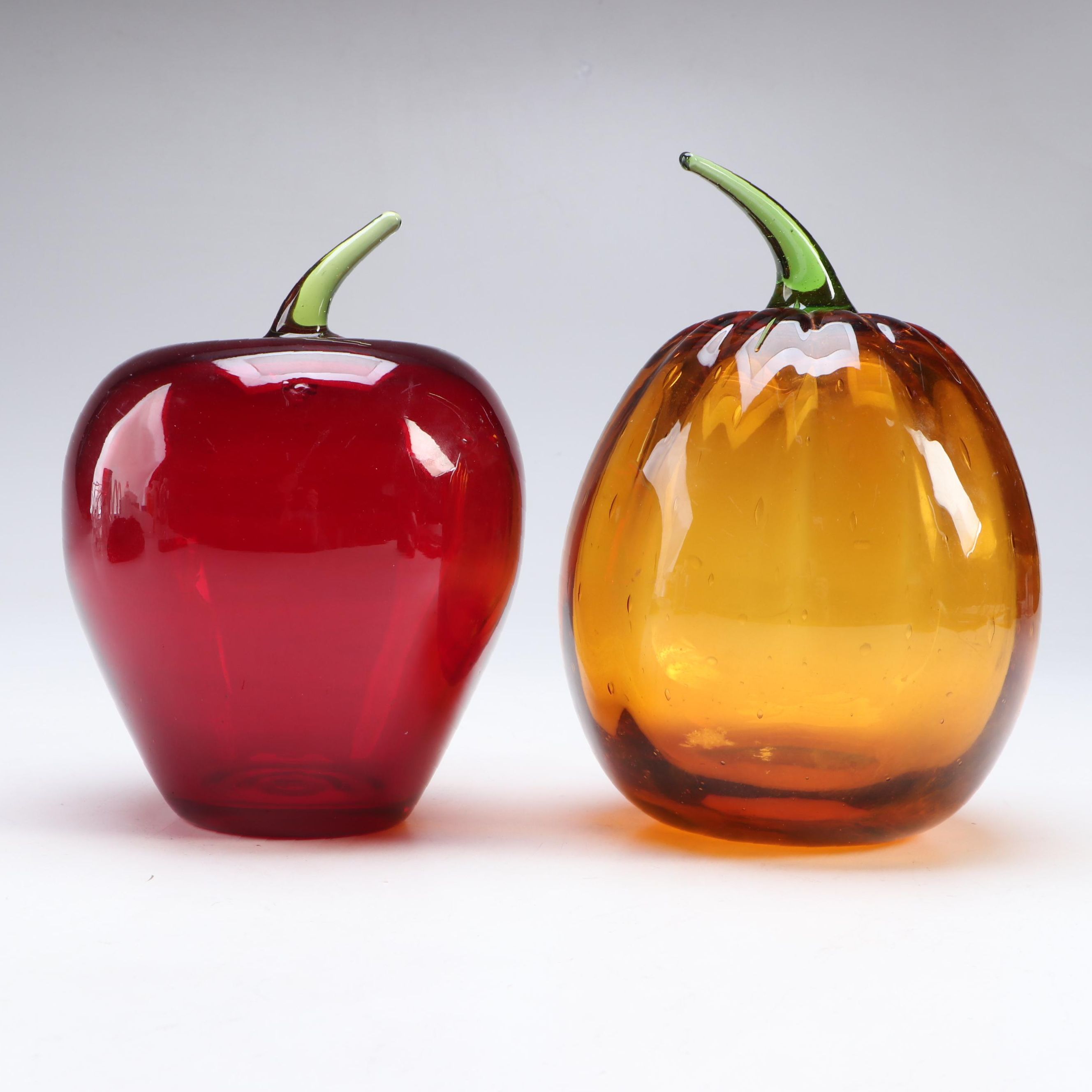 Viking Blown Art Glass Apple with Pumpkin, Mid to Late 20th Century