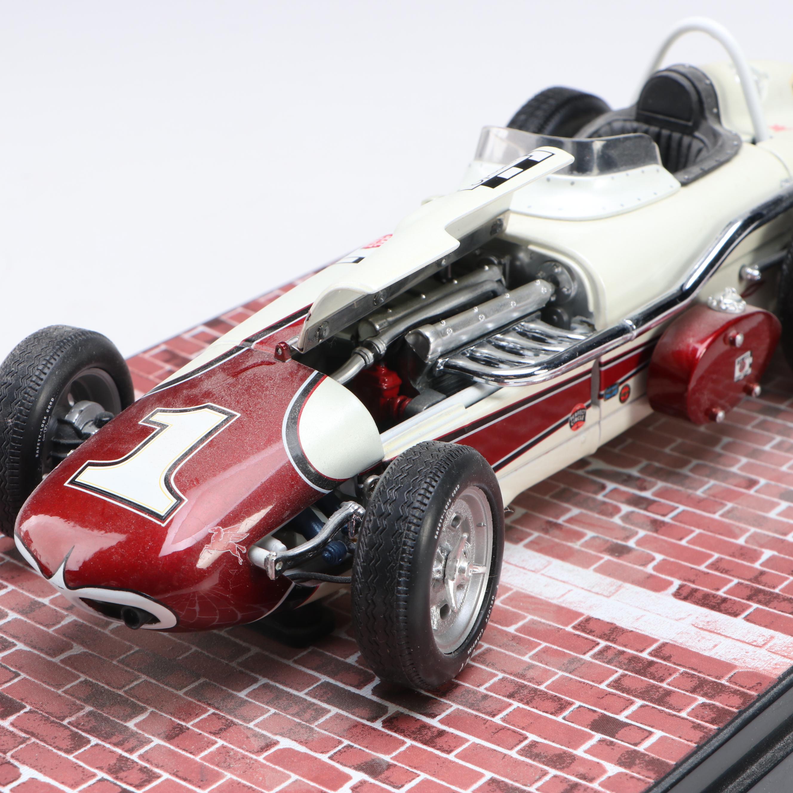 Carousel 1 Indianapolis 500 1961 Watson Roadster Diecast Model Racing Car