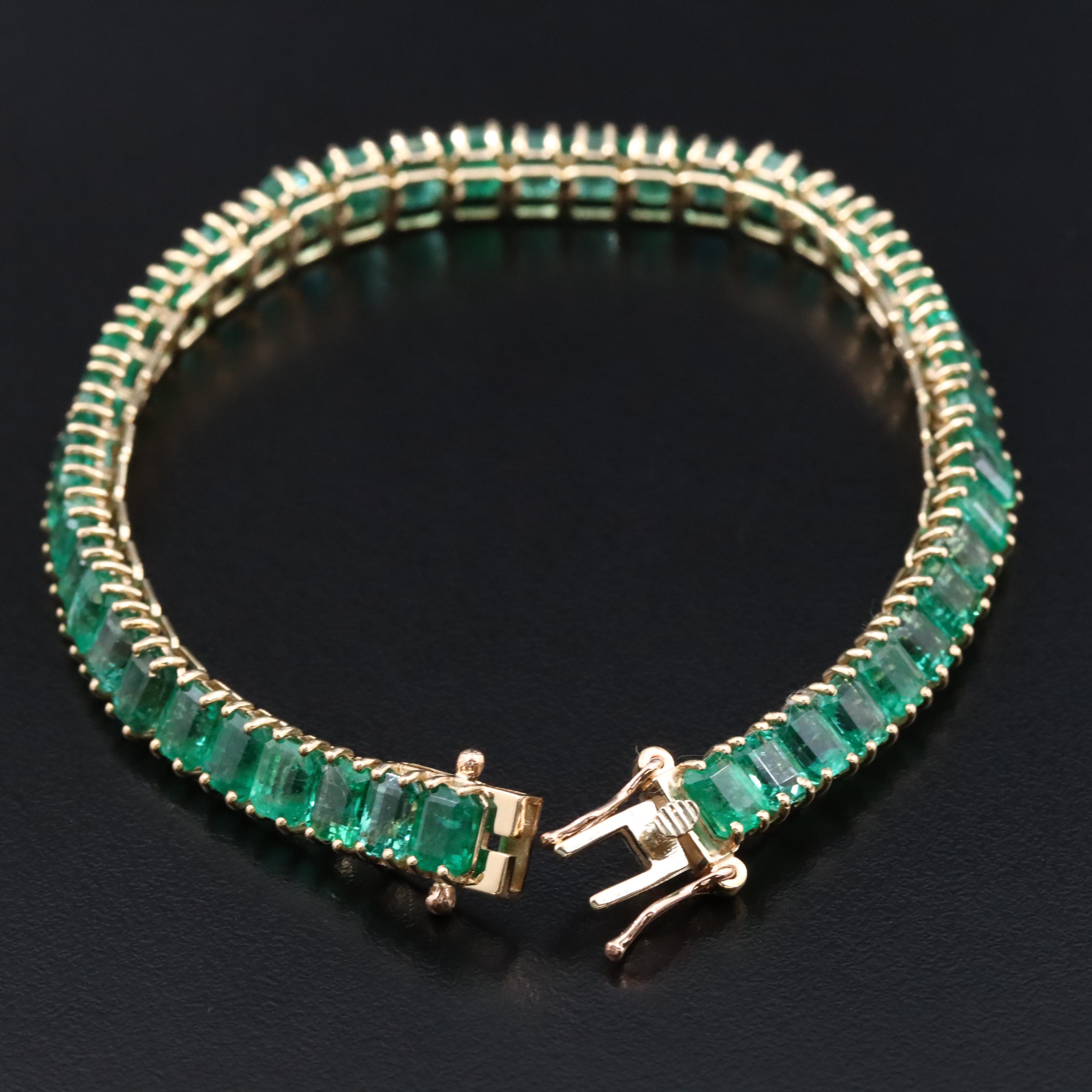 18K 23.31 CTW Emerald Line Bracelet