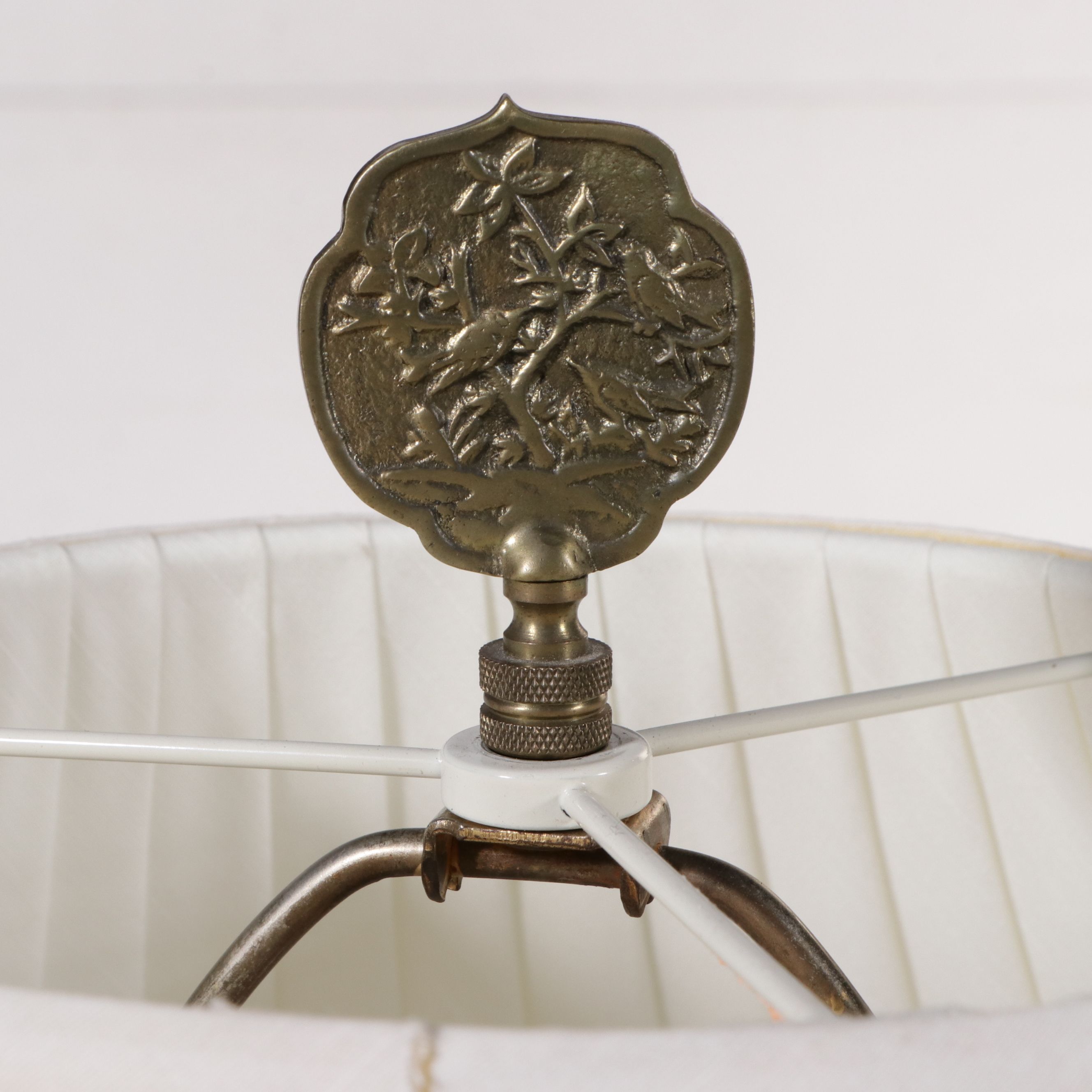 Queen Anne Style Burl Top Floor Table Lamp with Pleated Scallop Shade