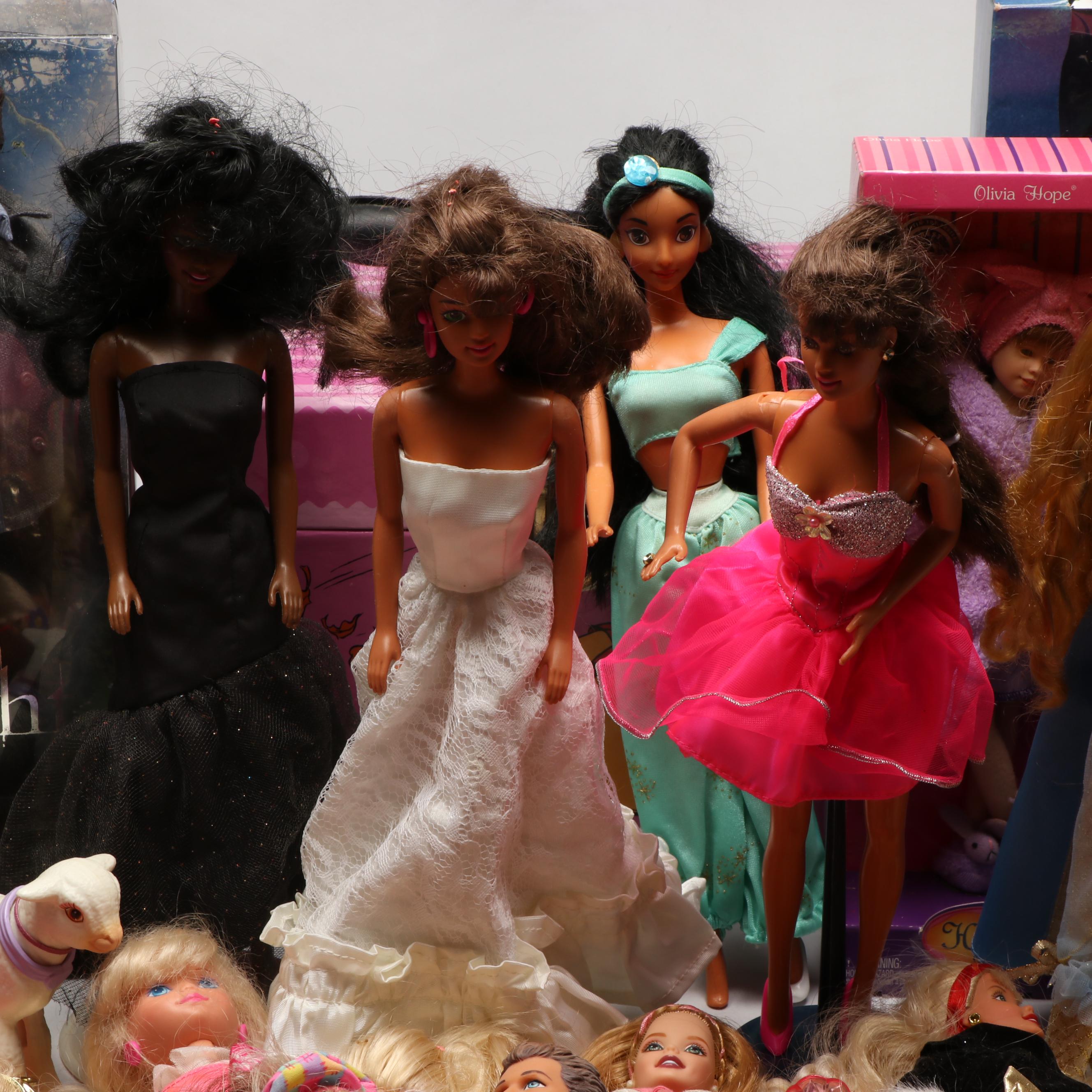 "Ralph Lauren Barbie," "Edward," "Bella," and More Dolls and Accessories