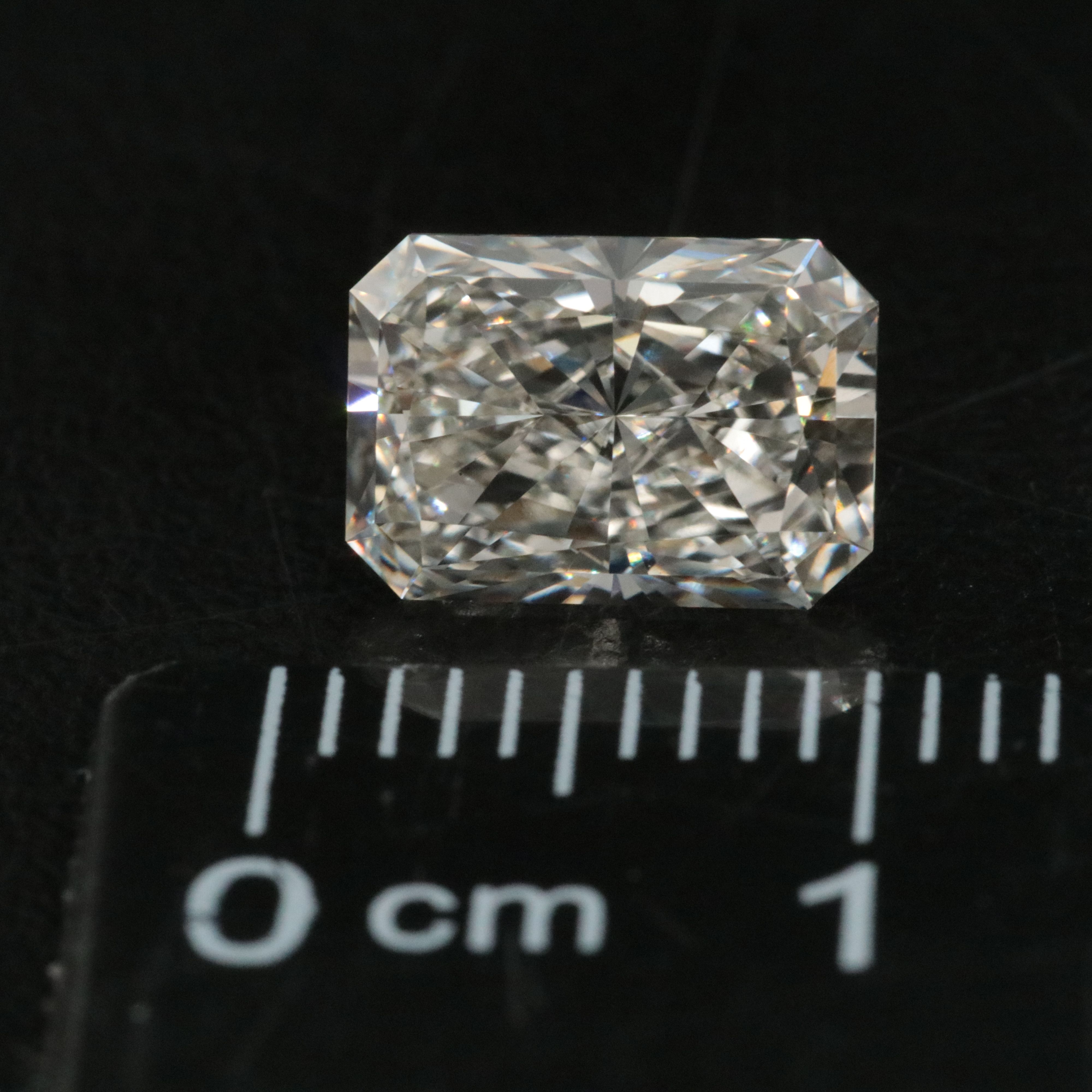Loose 2.09 CT Lab Grown Diamond with IGI Report