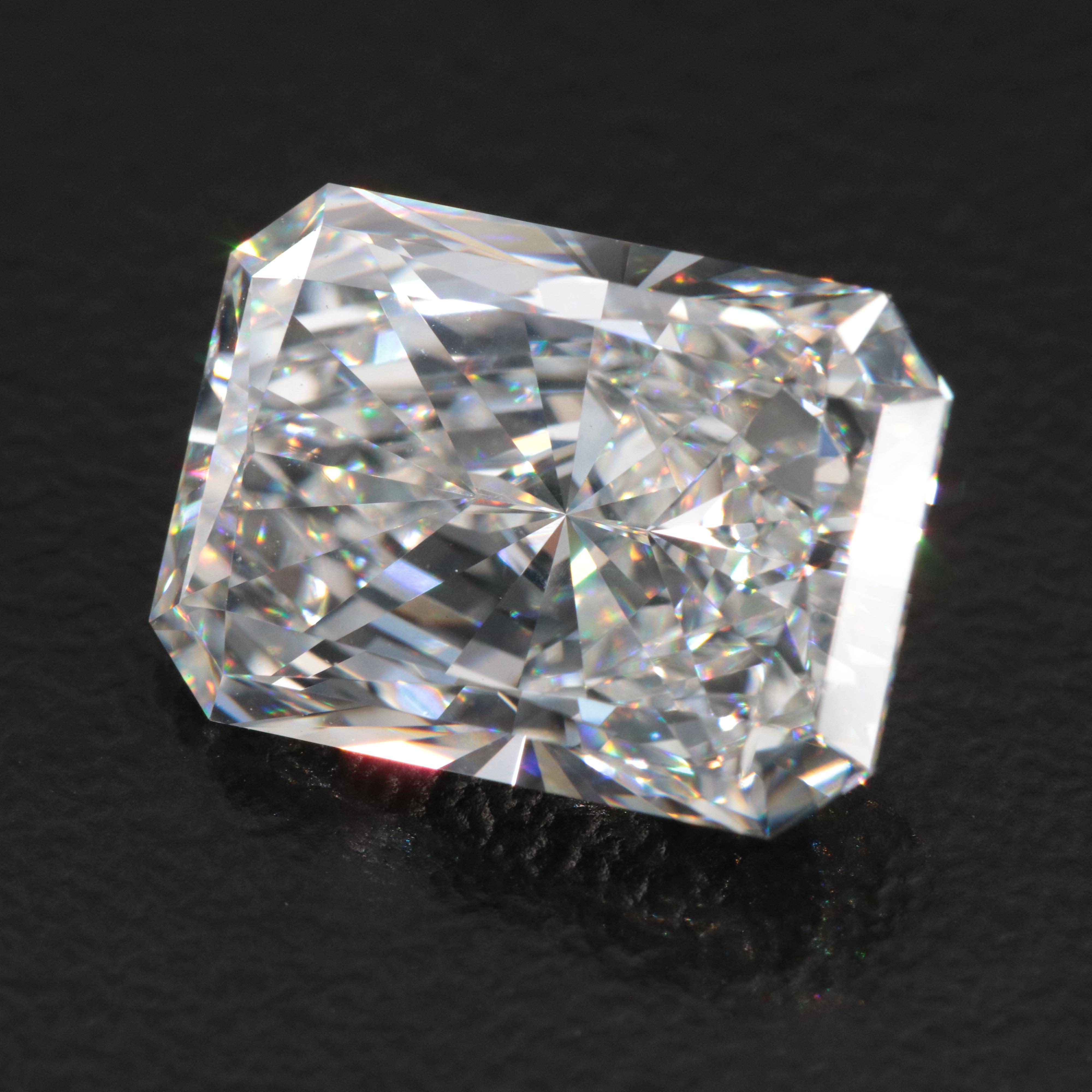 Loose 4.93 CT Lab Grown Diamond with IGI Report