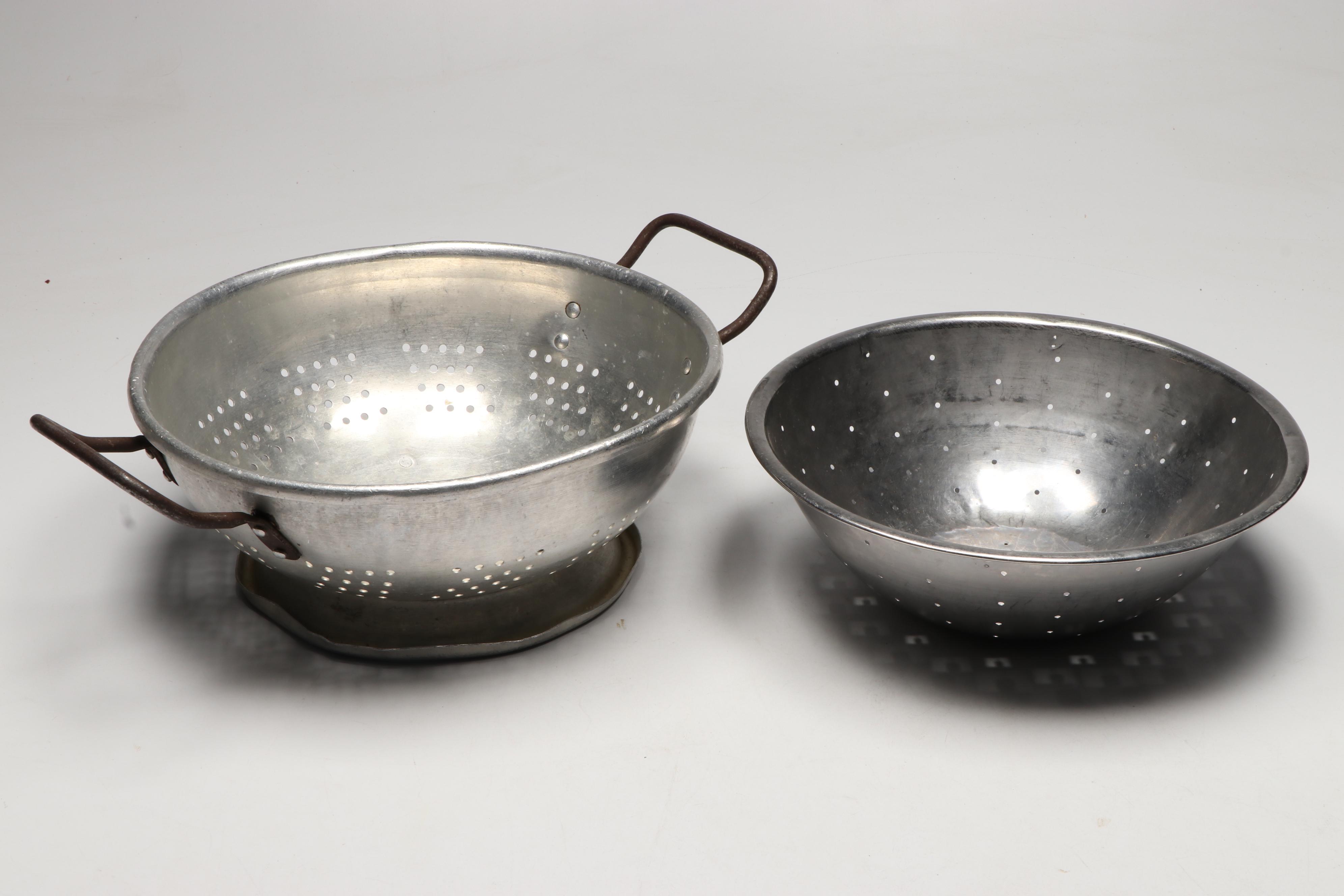 Industrial Hand-Crank Food Mill with Stainless Steel Bowls and Sieves