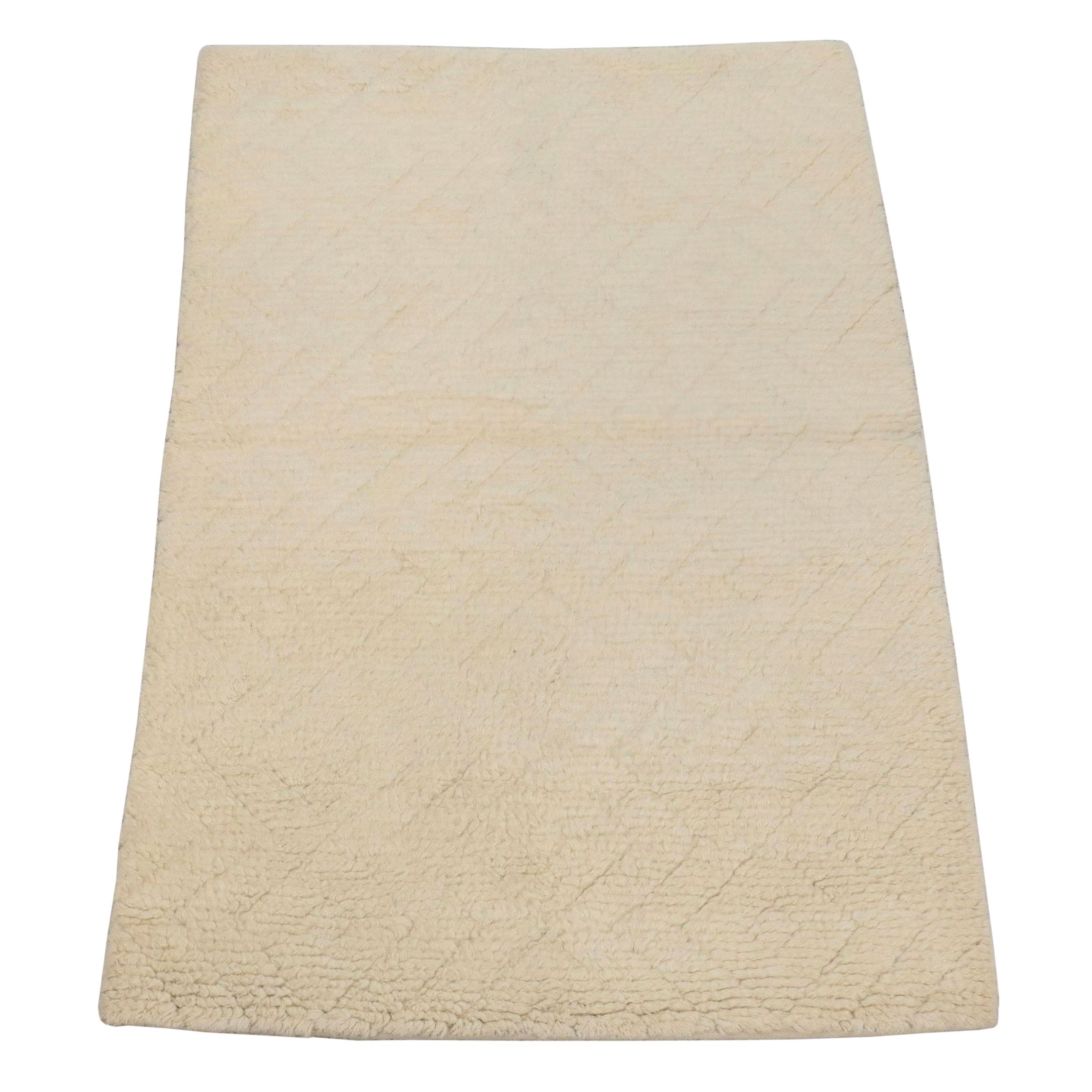 5' x 7'7 Hand-Knotted Indian Contemporary Area Rug