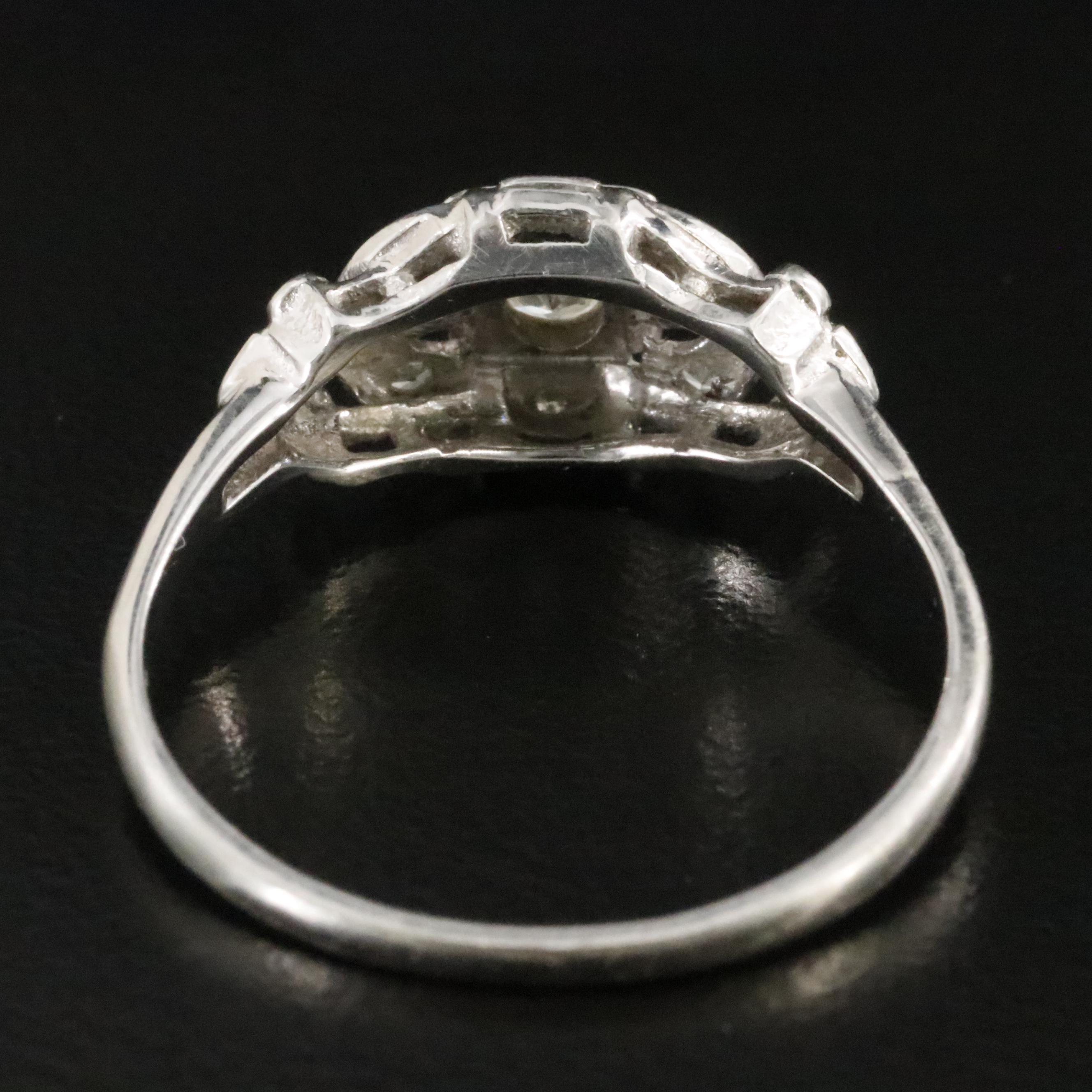 18K 0.27 CTW Diamond Ring with Palladium Top Trim and Settings