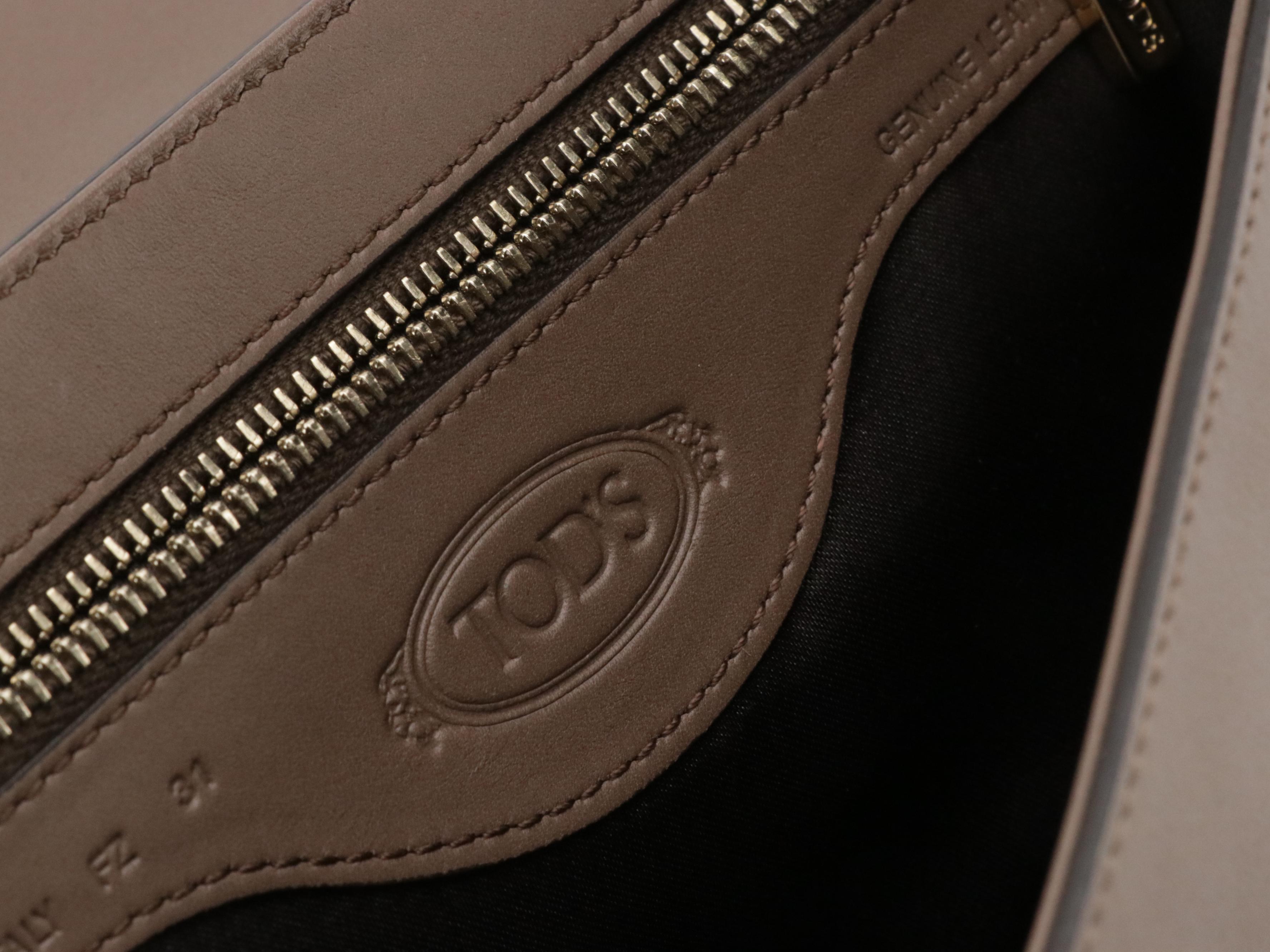 Tod's Bicolor Leather Chain-Link Clutch/Crossbody Bag