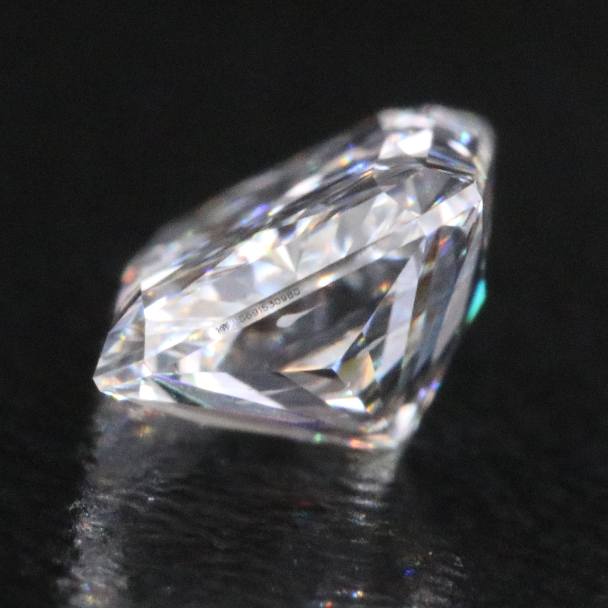 Loose 0.98 CT Lab Grown Diamond with IGI Report